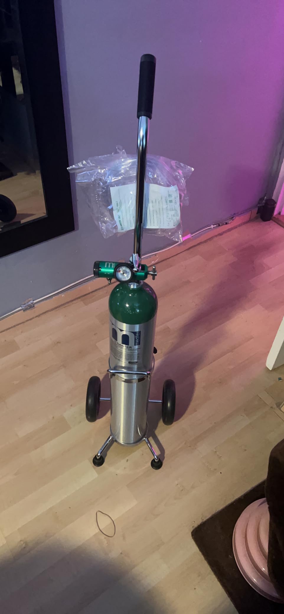 Oxygen Tank Complete Set - USA Made | 680 Liter Capacity - Standard Size Kit customer photo 2