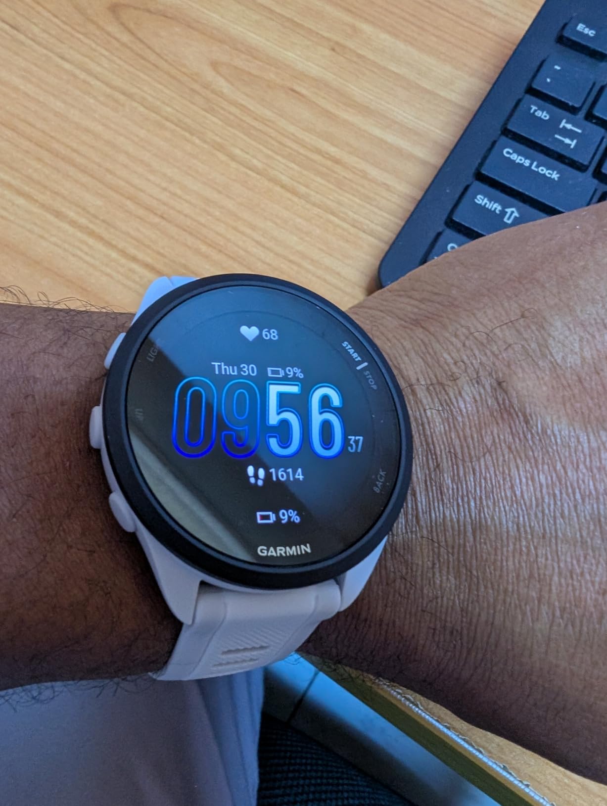 Garmin Forerunner 165, Running Smartwatch, 43mm, Whitestone | Essential Training & Recovery Features, Built-In GPS for Distance, Pace & Speed, Garmin Coach, Daily Suggested Workouts customer photo 1