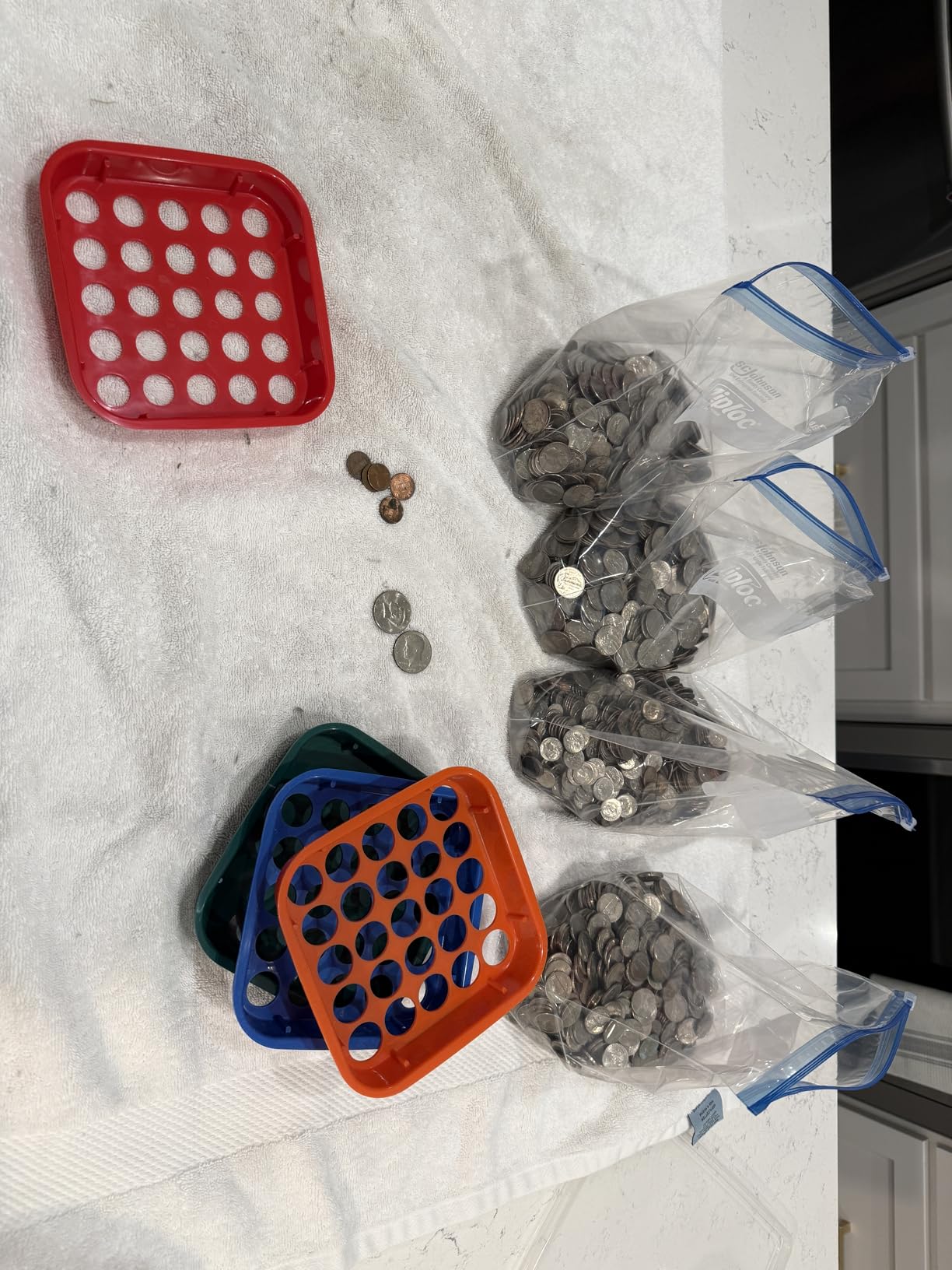 ESSENTIAL Coin Sorter Trays & Coin Counter Tubes, Coin Roller Crimping Tool with 60 Pcs Assorted Preformed Coin Wrapper Rolls customer photo 1