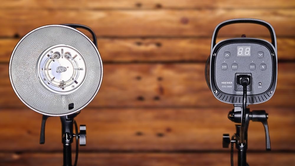 NEEWER 600Ws Studio Monolight Flash Light Kit: 2 Pack S101-300W PRO 5600K Strobe Lights with 2.4G Trigger/150W Modeling Lamps/Bowens Mount/Softboxes/Stands/Reflector/Bag, Compatible with QPRO customer photo 1