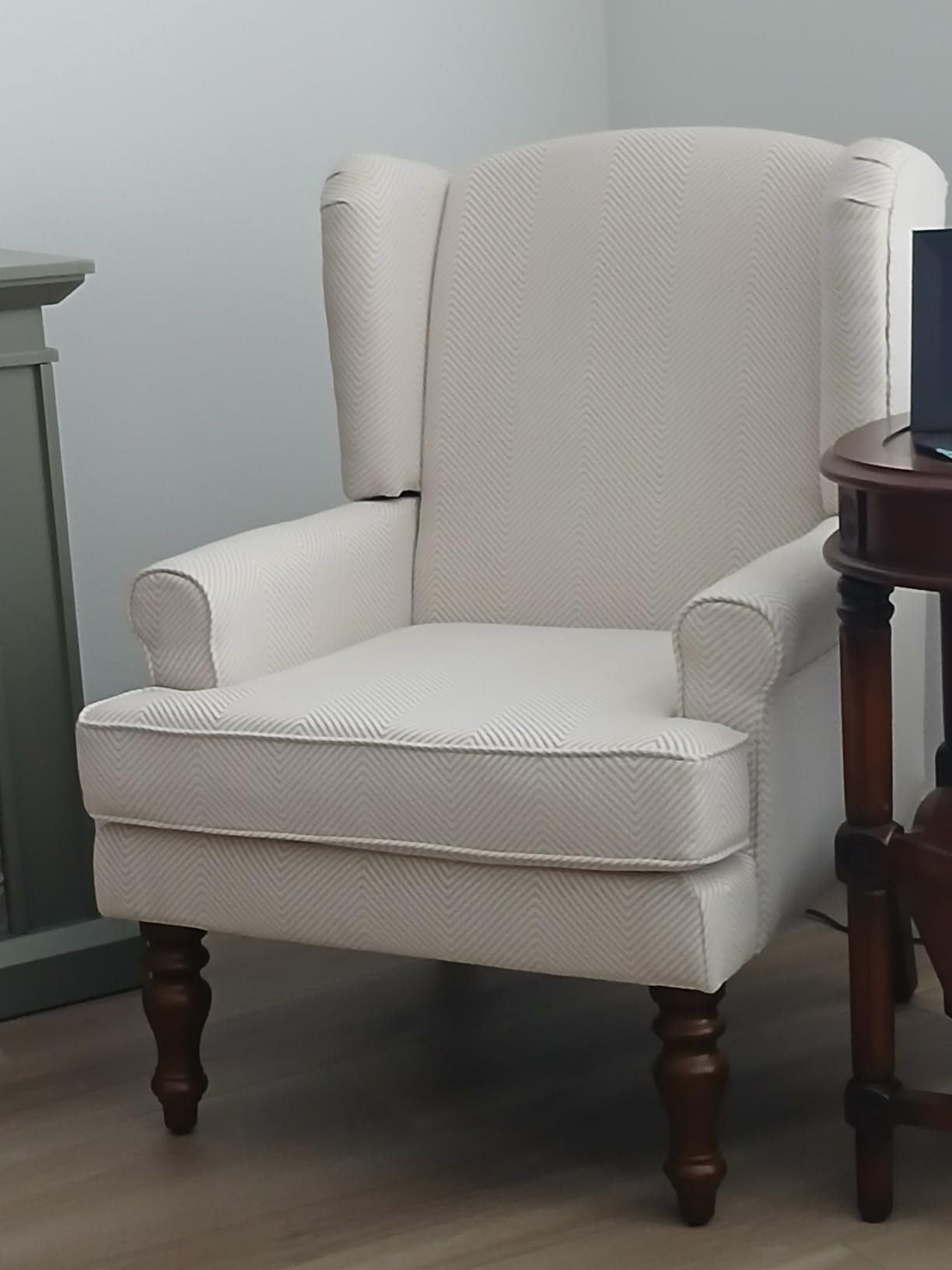 HUIMO Printed Wingback Accent Chair, Linen Upholstered High Back Armchair, Comfy Reading Chair for Living Room Bedroom Study, 300lbs Weight Capacity (1, Tan with Lines) customer photo 1