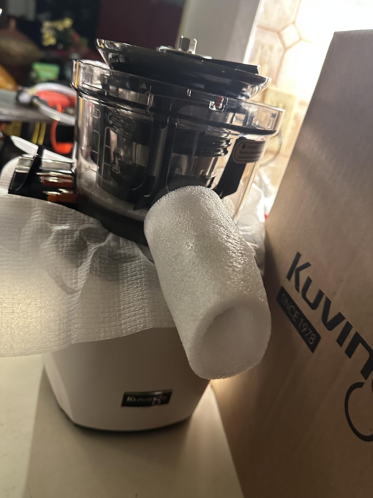 Kuvings AUTO10 Cold Press Juicer Machine, Hands-Free, 100 oz, Silver | Self-Feeding - Easy to Clean, Quiet 240W Motor, Large Masticating Juicer - Designed for Silky Juice with Low Pulp customer photo 1