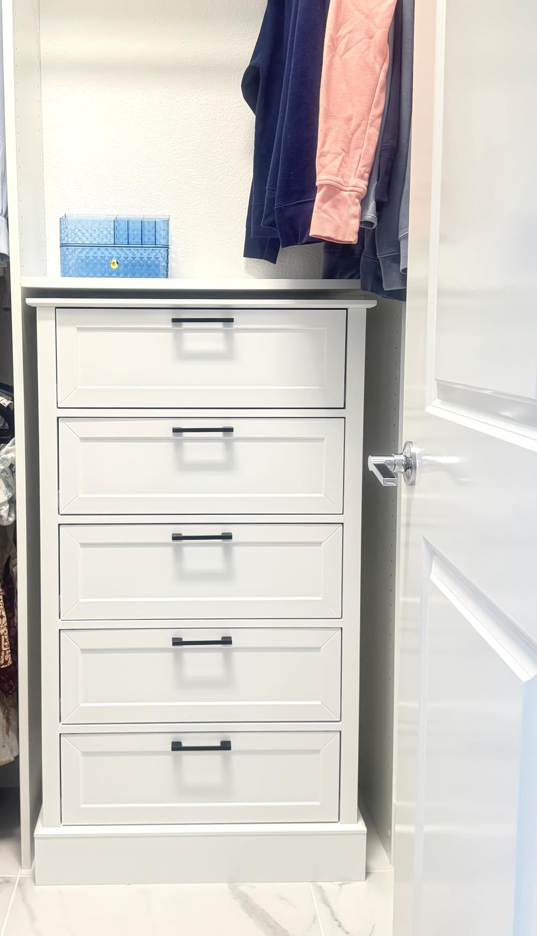 biukpci Tall White 6 Drawer Dresser, Wood Vertical Chest of Drawers for Bedroom, 55