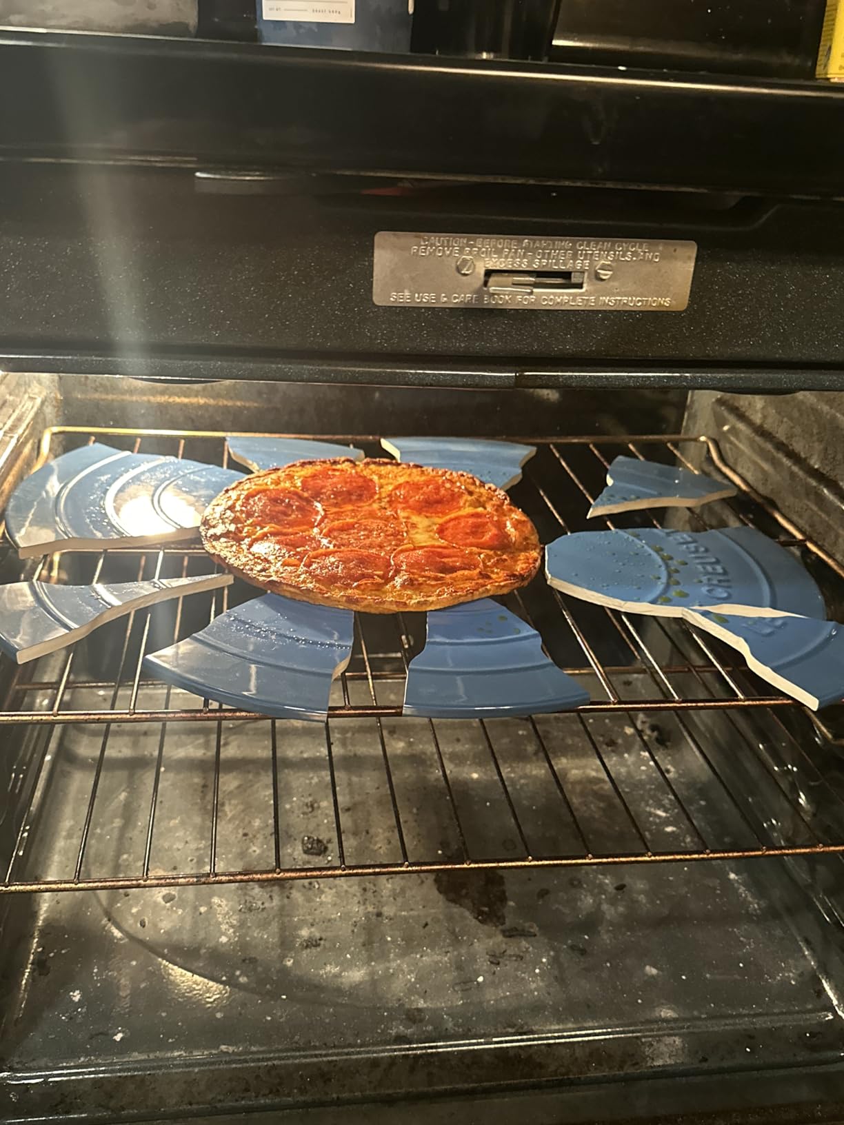 Le Creuset Stoneware Round Pizza Stone, 15 in., Sea Salt customer photo 2
