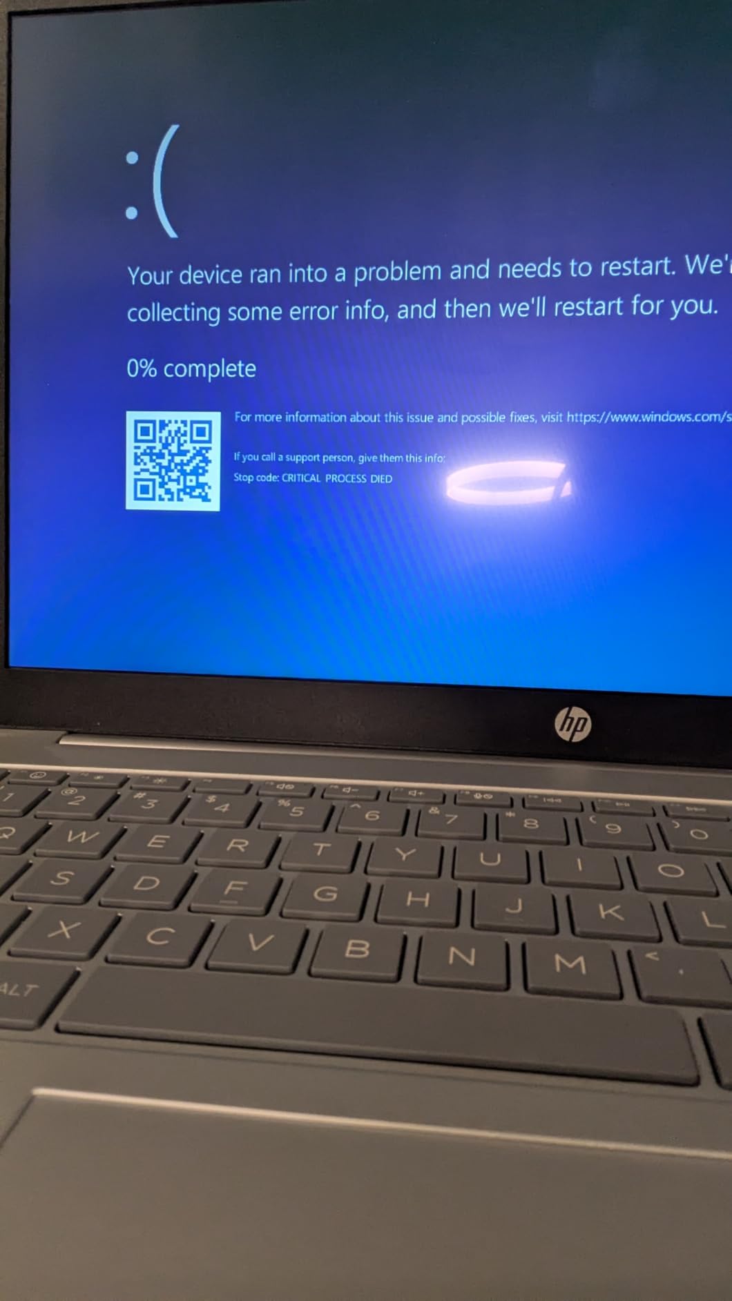 HP 15.6