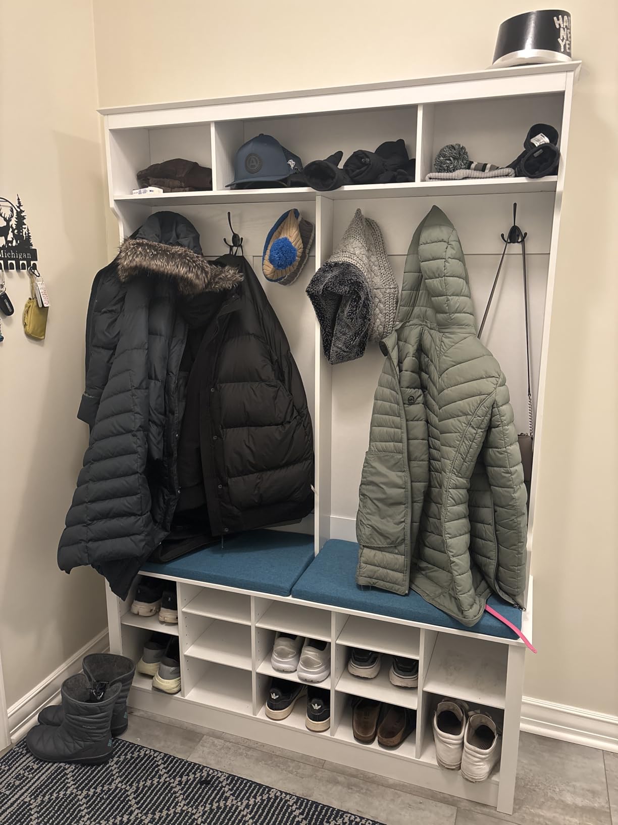 Hall Tree with Bench and Shoe Storage, 53