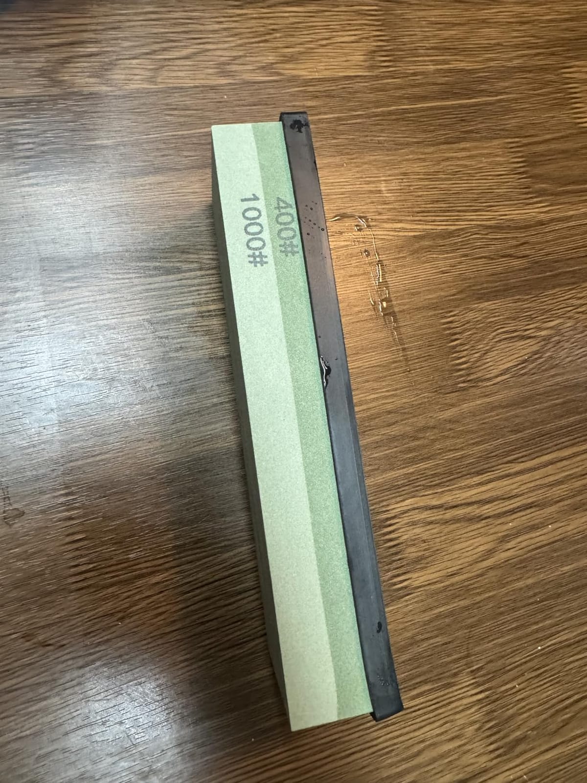 HiramWare Knife Sharpening Stone with Non-slip Rubber Base, 400/1000 Grit Premium Whetstone, Double-Sided Knife Sharpener for Kitchen, Waterstone for Honing Blades Manually customer photo 1