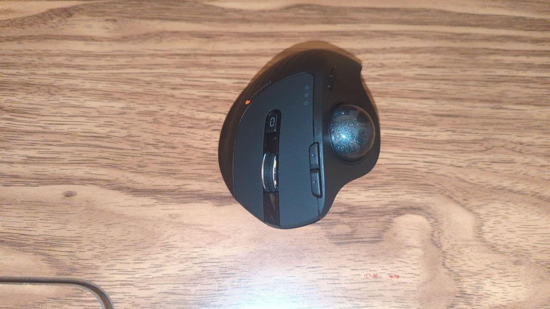 ProtoArc EM01 NL Wireless Trackball Mouse, Rechargeable Thumb Control, 0/20 degree Adjustable Angle, Triple-Device Bluetooth & 2.4G USB-A, Silent Click customer photo 1