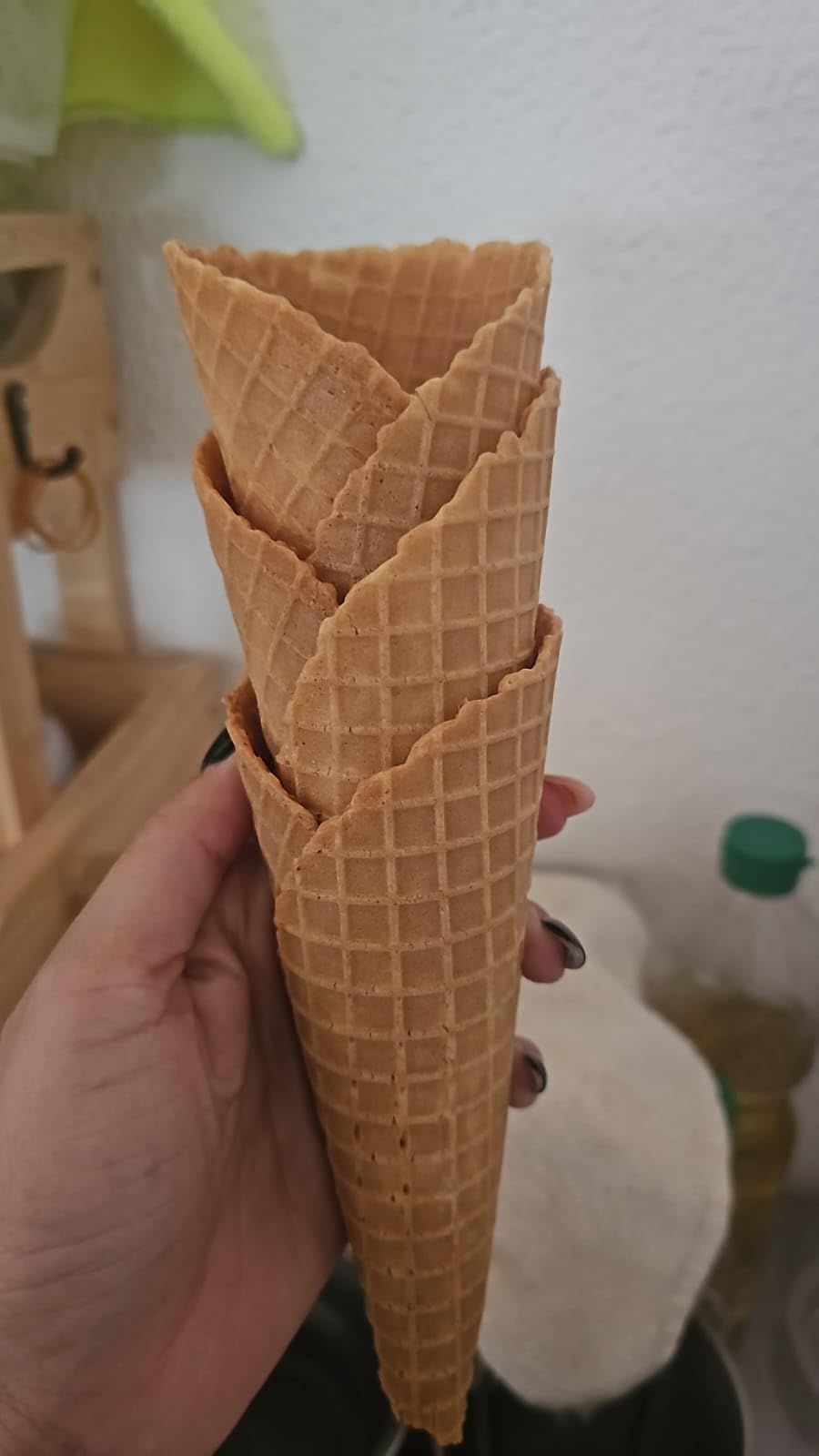 IRONWALLS Commercial Waffle Cone Maker Machine, 110V 1200W Stainless Steel Electric Ice Cream Cone Waffle Maker Machine with 8.3