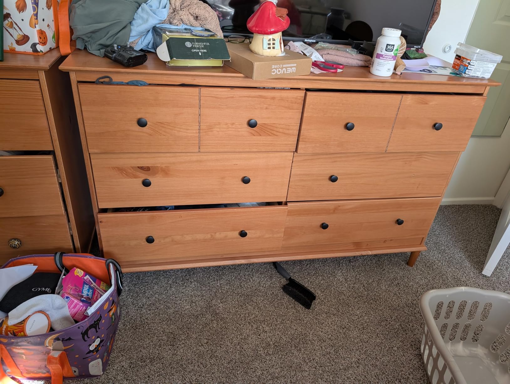 Walker Edison Modern 6-Drawer Solid Wood Dresser Bedroom Storage, 57 Inch, Caramel customer photo 1