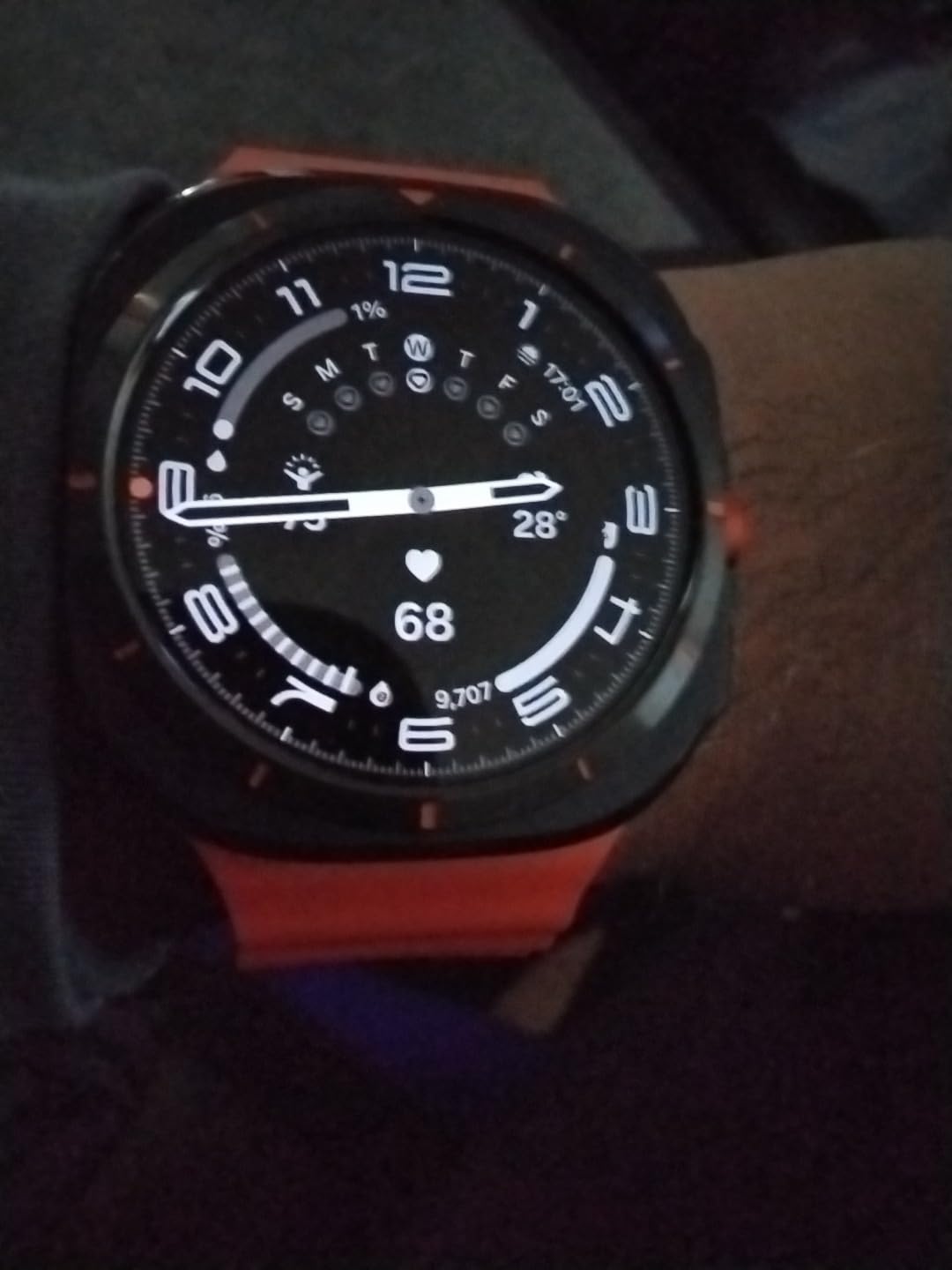 Samsung Galaxy Watch Ultra (2024) 47mm LTE AI Smartwatch w/Energy Score, Wellness Tips, Heart Rate Tracking, Sleep Monitor, Fitness Tracker, GPS, Titanium Gray [US Version, 1Yr Manufacturer Warranty] customer photo 1