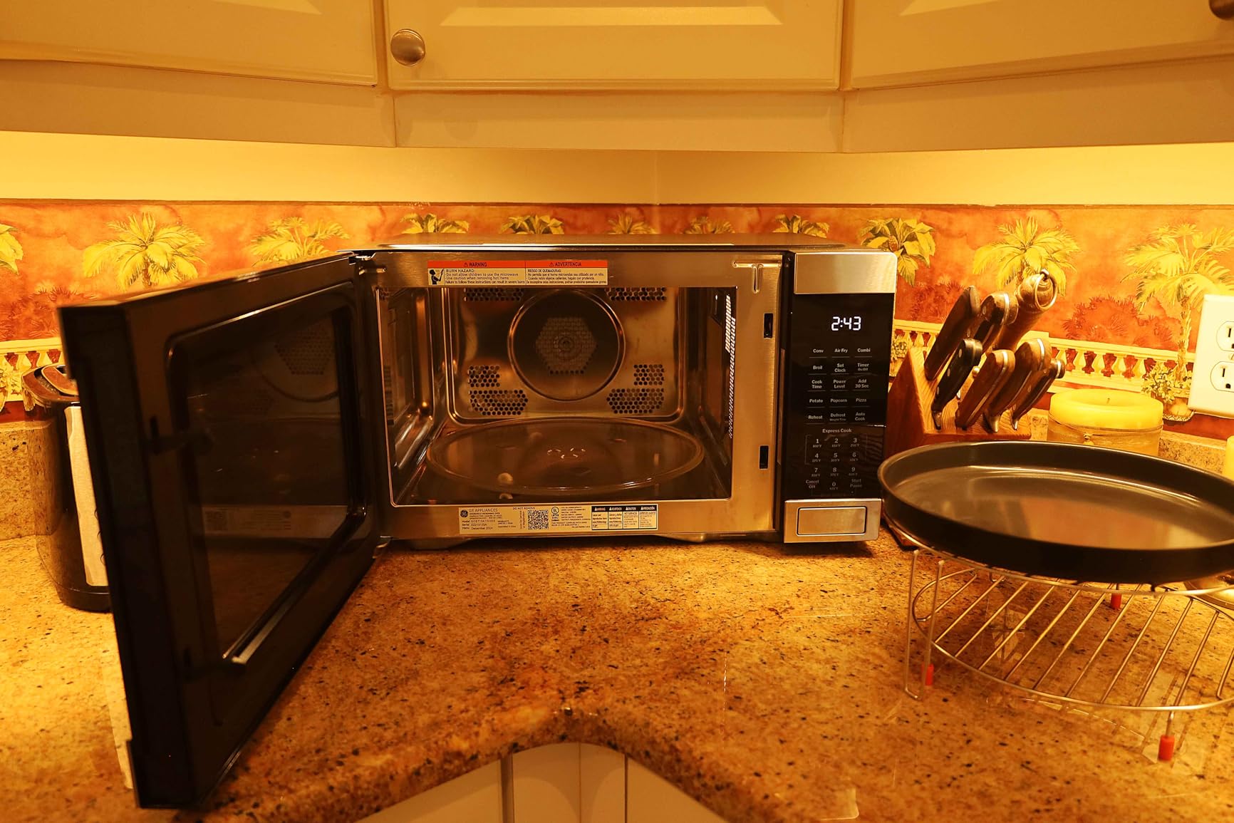 GE 4-in-1 Countertop Microwave Oven, 1.0 Cu Ft, 1050W Convection Microwave with Air Fry & Broil, Compact and Quiet, Stainless Steel, Ideal for Apartments, Dorms & Offices, GCST10A1WSS customer photo 1