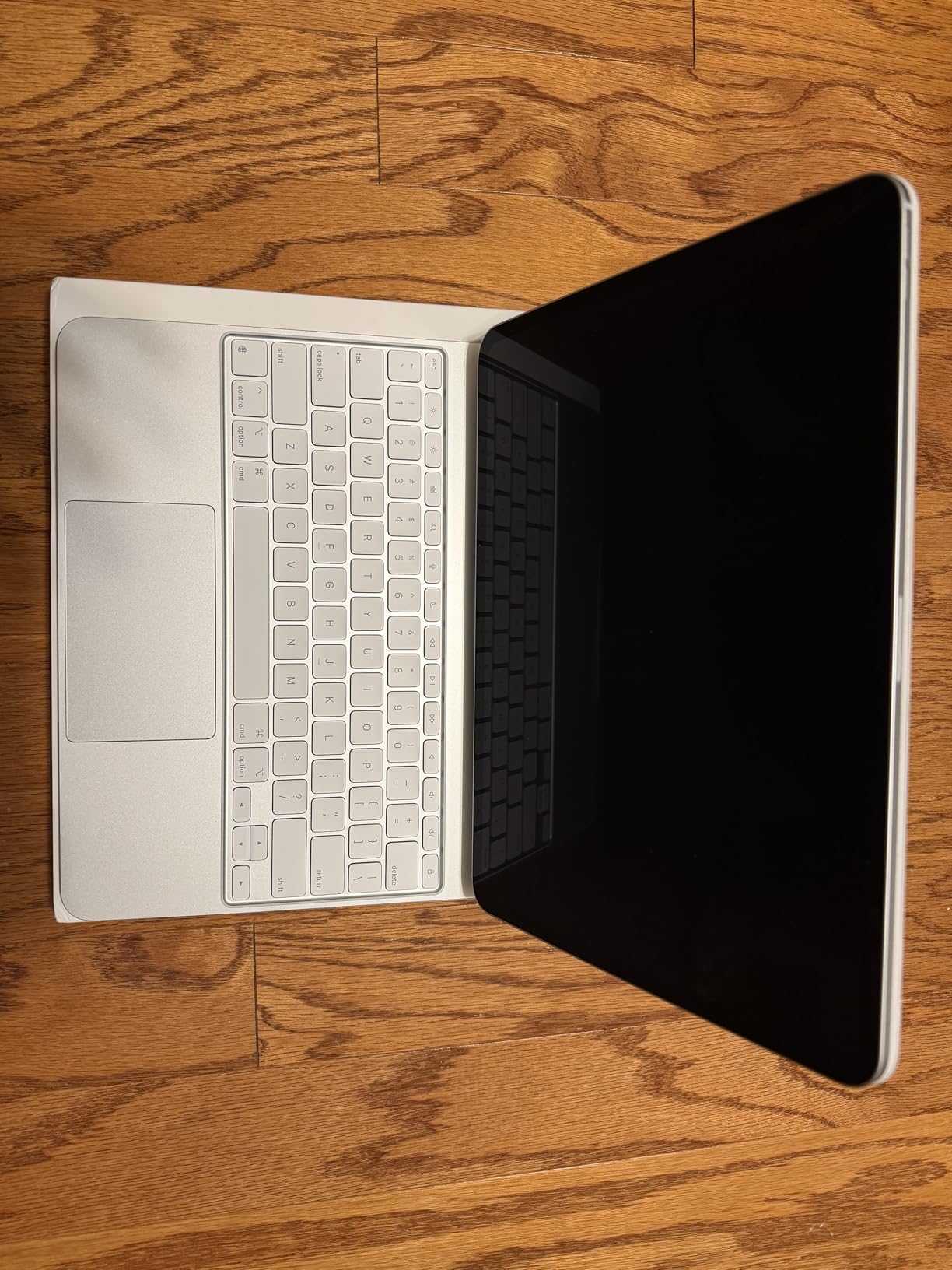 Apple iPad Magic Keyboard Case for iPad Pro 11-inch (M4 and M5), Great Typing Experience, Built-in Trackpad, Function Row, US English - Black customer photo 2