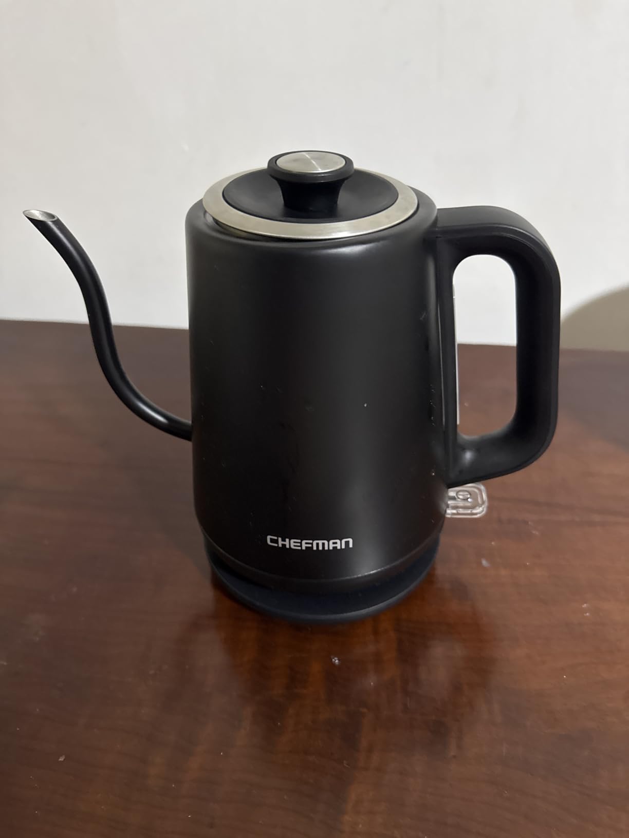 Chefman Gooseneck Electric Kettle, 0.8L Pour Over Tea Kettle for Coffee and Tea, One-Touch Operation, Boil-Dry Protection, Auto Shut-Off, Ultra-Fast Hot Water Boiler - Black customer photo 2