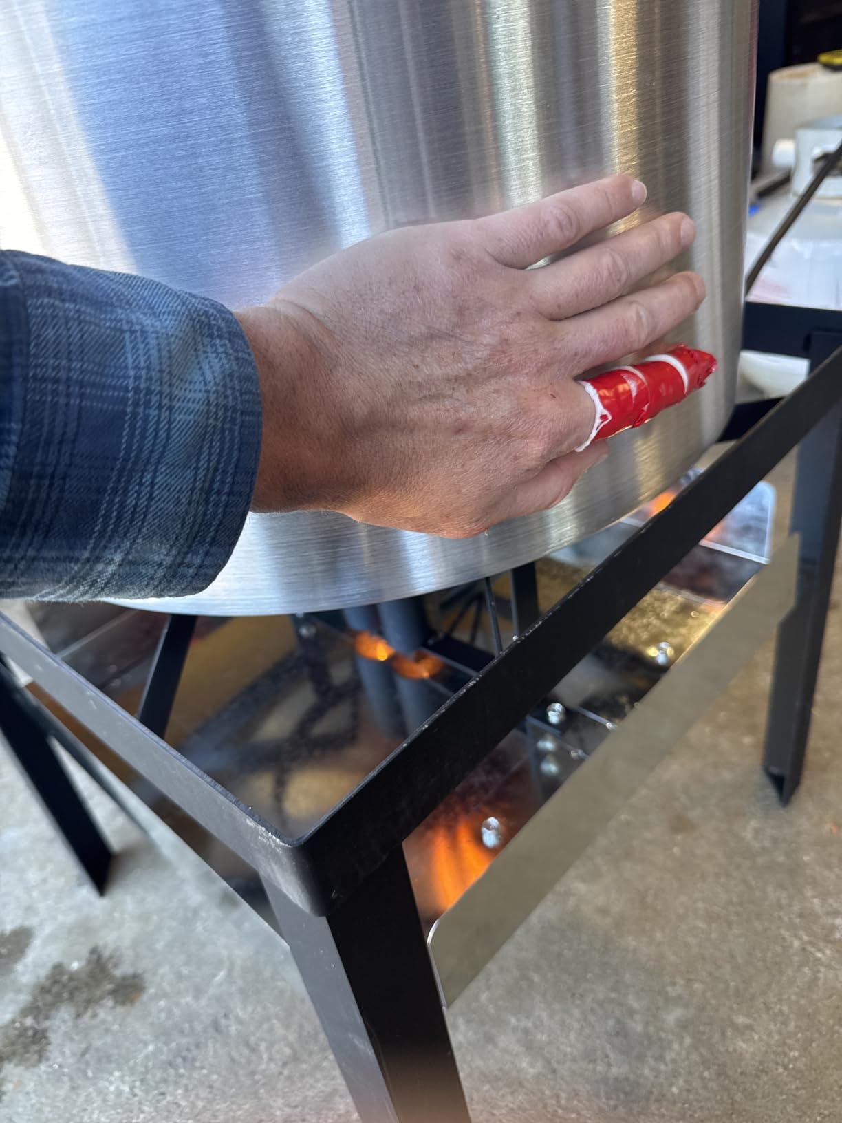 Gas One Seafood Boil Kit with Propane Burner, Propane Regulator, 60Qt Pot with Basket - Heavy Duty Construction Seafood Boil Pot for Outdoor Cooking - Easy to Clean and Durable Crab Boil Pot customer photo 1