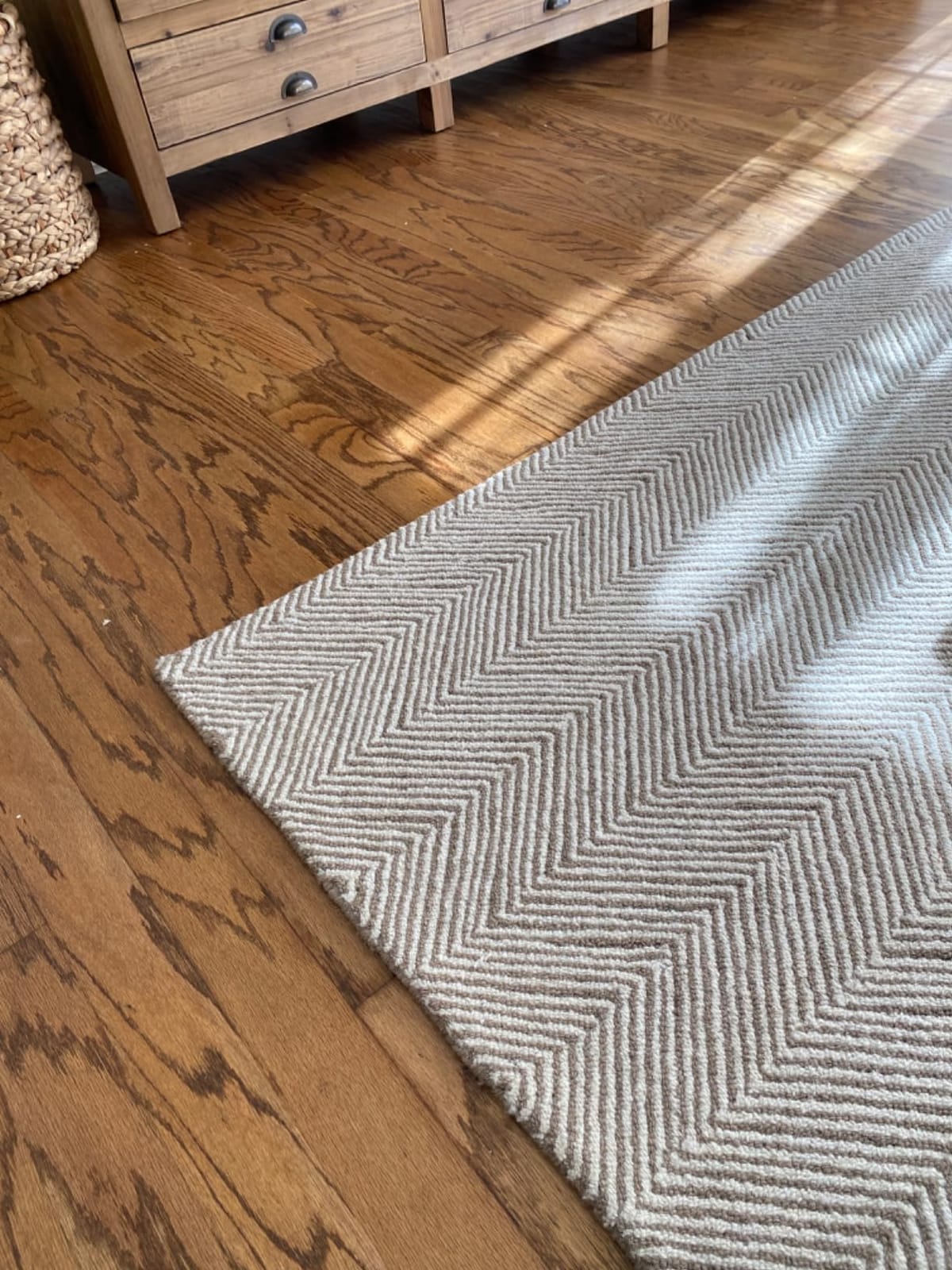 Modern Herringbone Chevron Collection Handcrafted Wool Area Rug - Durable, Zigzag Pattern, for High Traffic, Contemporary Design for Living Room, Bedroom, Dining Room Decor (Sand Beige, 9' x 12') customer photo 1