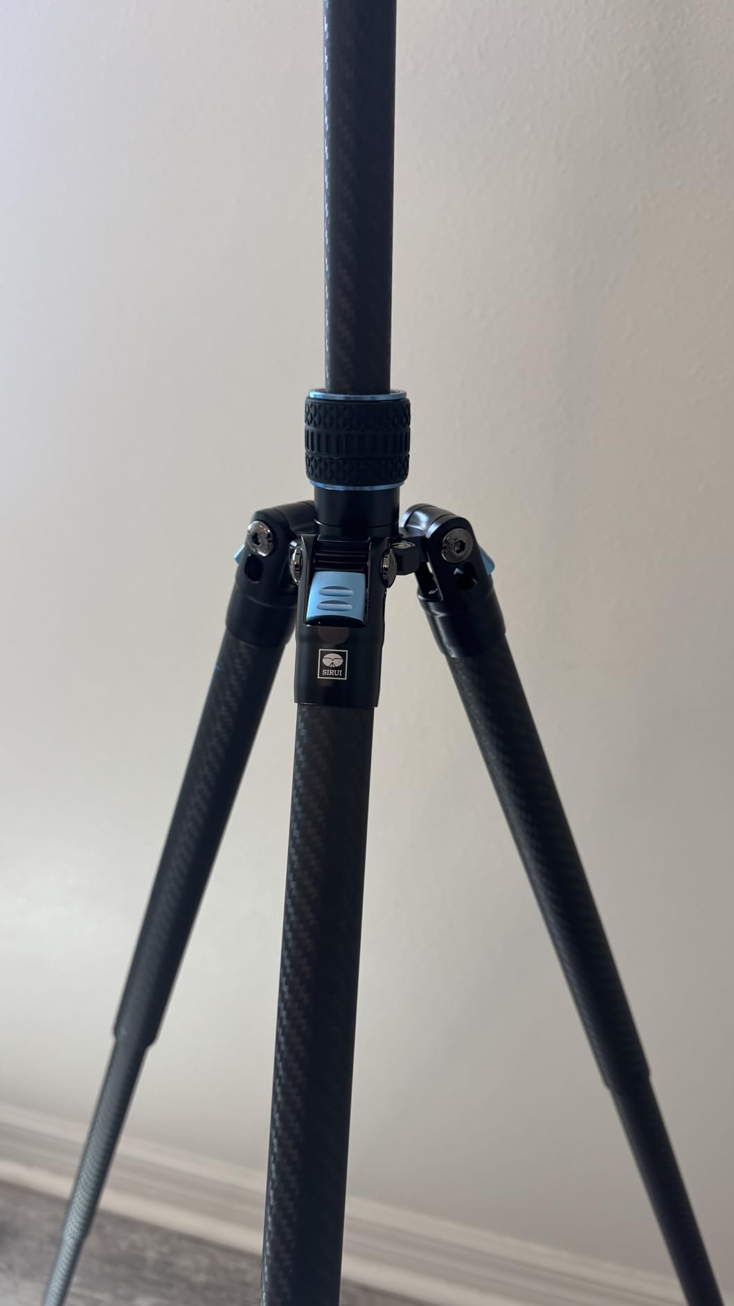 SIRUI Traveler X-III Carbon Fiber Tripod 60