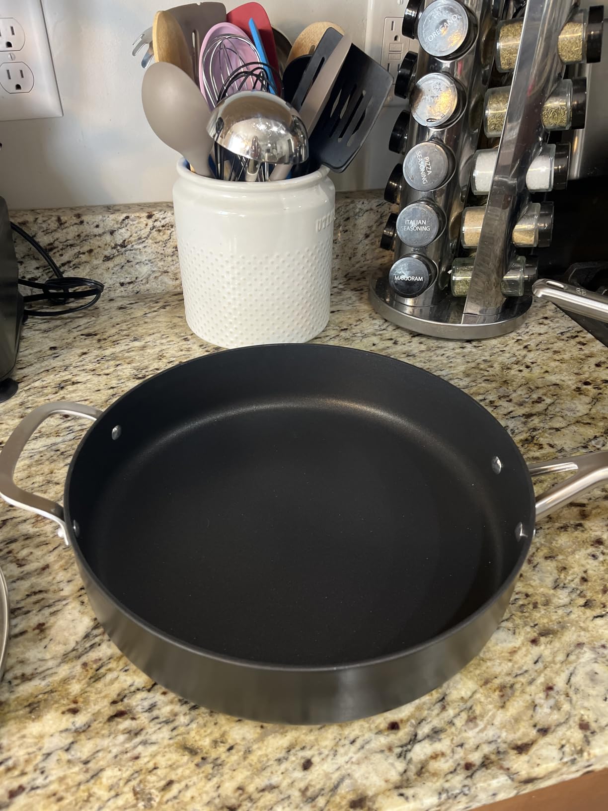 Calphalon Hard-Anodized Nonstick 5-Qt. Sauté Pan with Lid customer photo 1