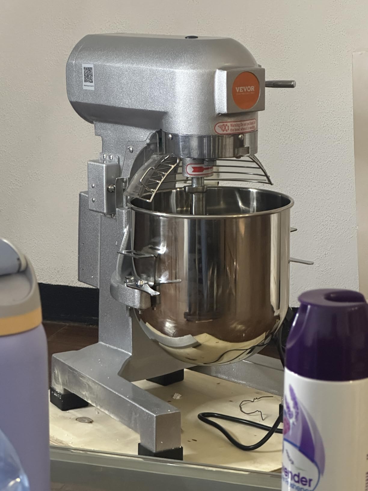 VEVOR Commercial Food Mixer 10Qt, 550W Dough Mixer, 3 Adjustable Speeds customer photo 1