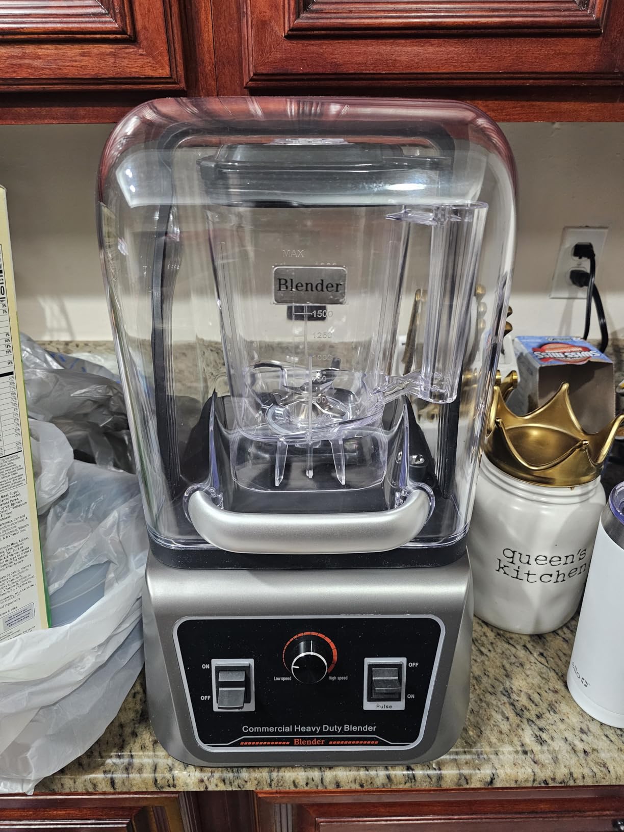 Commercial Blender with Soundproof Shield, 70 Oz Quiet Professional Blenders, Heavy Duty Blender with Strong and Quiet Professional-Grade Power, Self-Cleaning, Quiet Sound Enclosure, 2200W customer photo 1