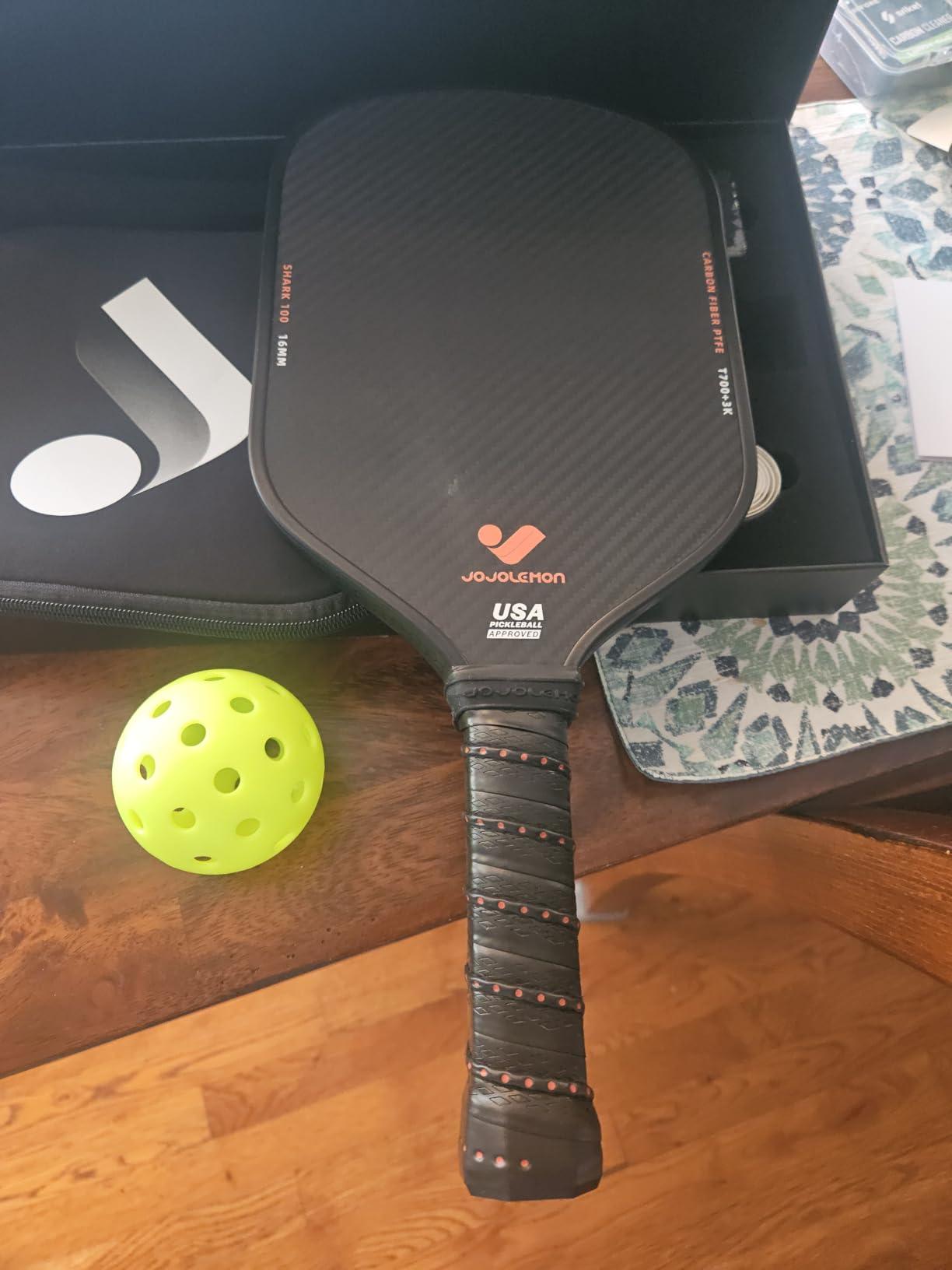 JOJOLEMON Pickleball Paddles, Carbon Fiber Pickleball Paddle with a 16mm Shark Power Polymer Core, The Pickleball Rackets Designed for Ultimate Spin & Consistency customer photo 1
