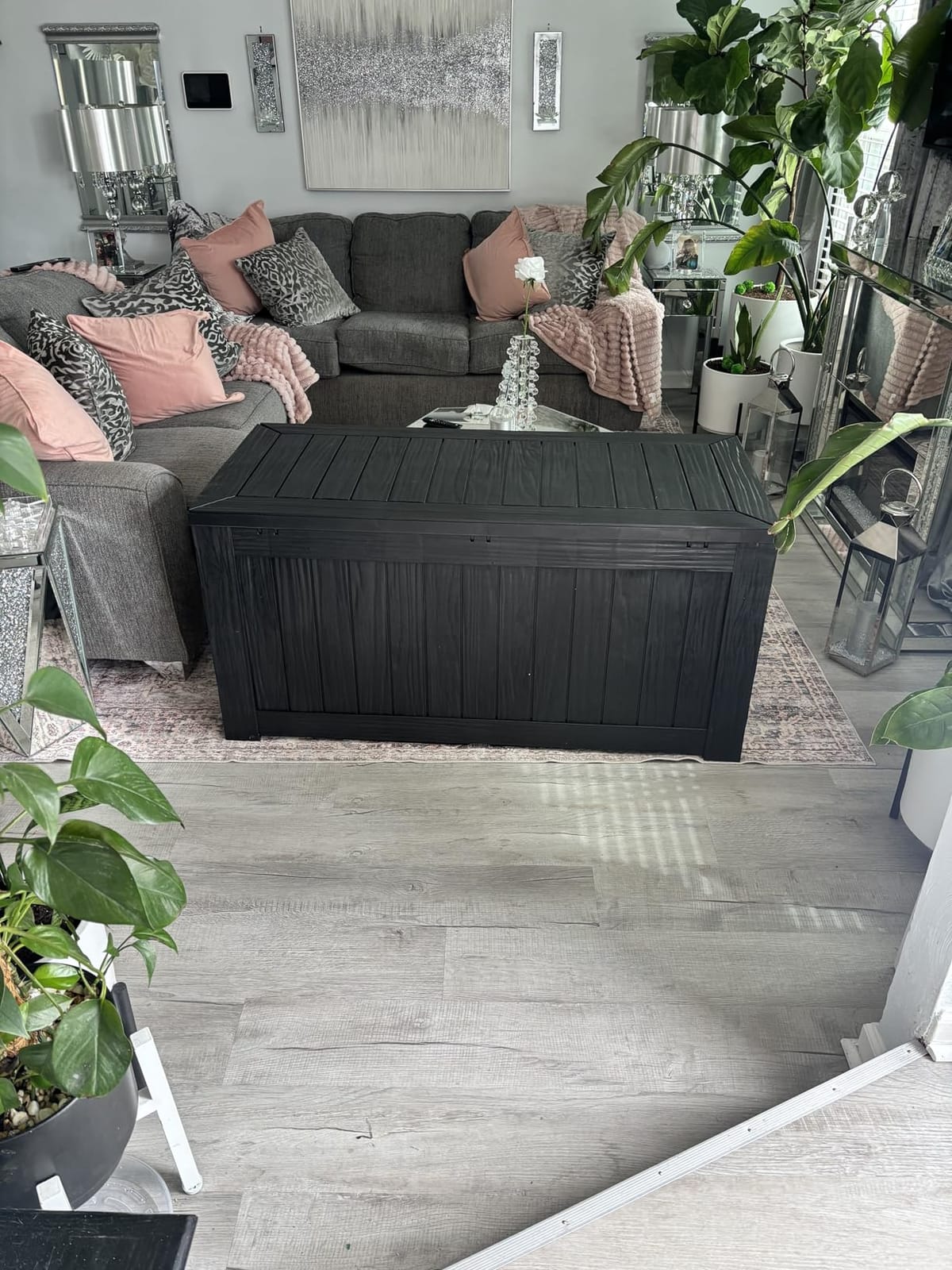 Devoko 120 Gallon Deck Box Resin Outdoor Storage Box Waterproof | Large Outdoor Storage Bench Lockable for Outside Patio customer photo 1