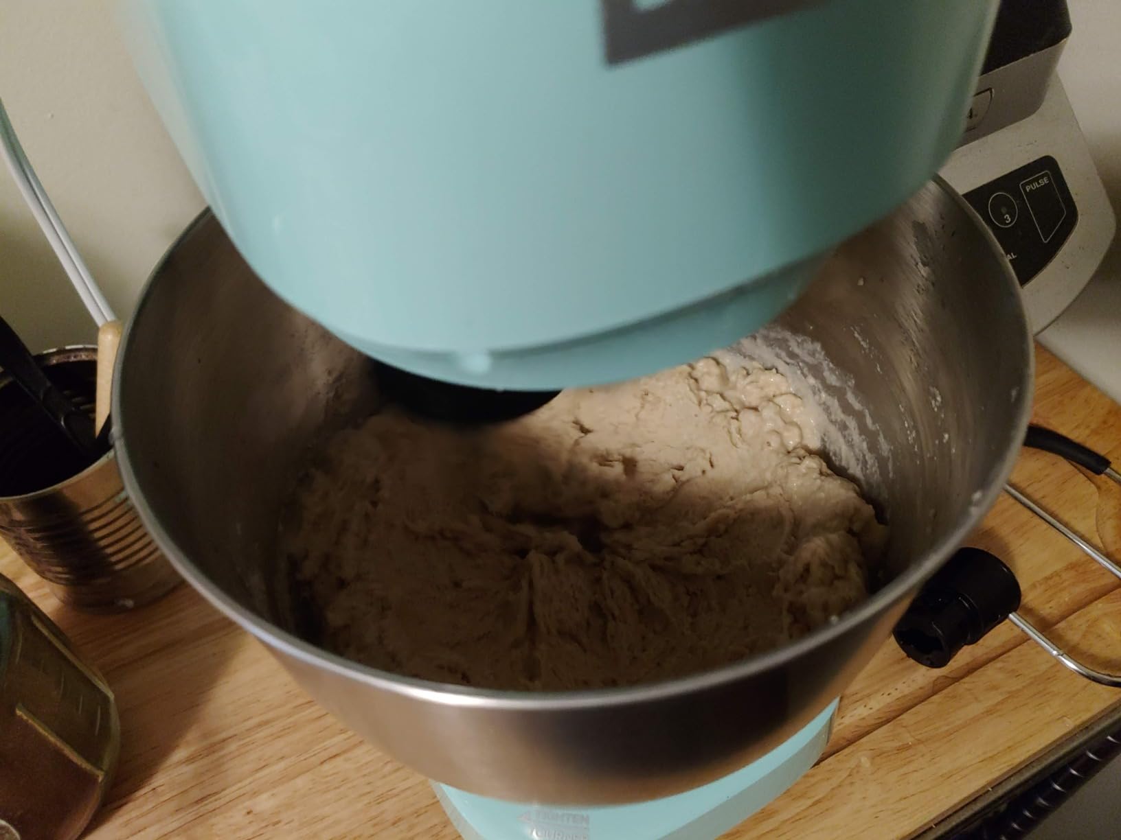 Dash 3.5QT Tilt-Head Stand Mixer - Electric Stand Mixer with Stainless Steel Bowl and Splash Guard For Baking - Cream, 3.5-Quart customer photo 2