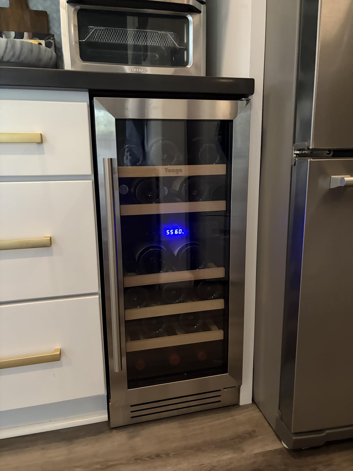 Yeego Wine Fridge Cooler - 24 Inch Wine Fridge Hold 52 Bottles, 40-65°F Wine Refrigerator Glass Door, Built in, Freestanding Under Counter Fridge for Beer Soda Drink Home Bar Office(5.12 Cu.ft) customer photo 1