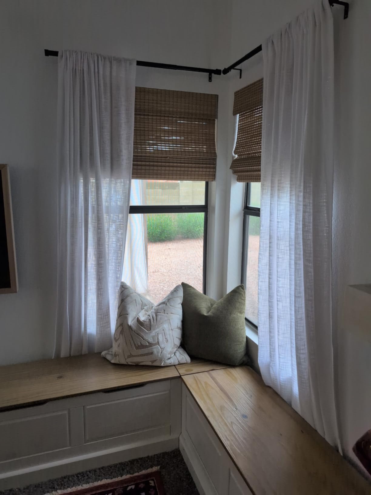 SEEYE Cordless Bamboo Roman Shades, Blackout Natural Bamboo Blinds for Indoor Windows, Roll Up Blind Privacy Shade for Home, Office, Door, UV Resistant & Easy to Install, 34