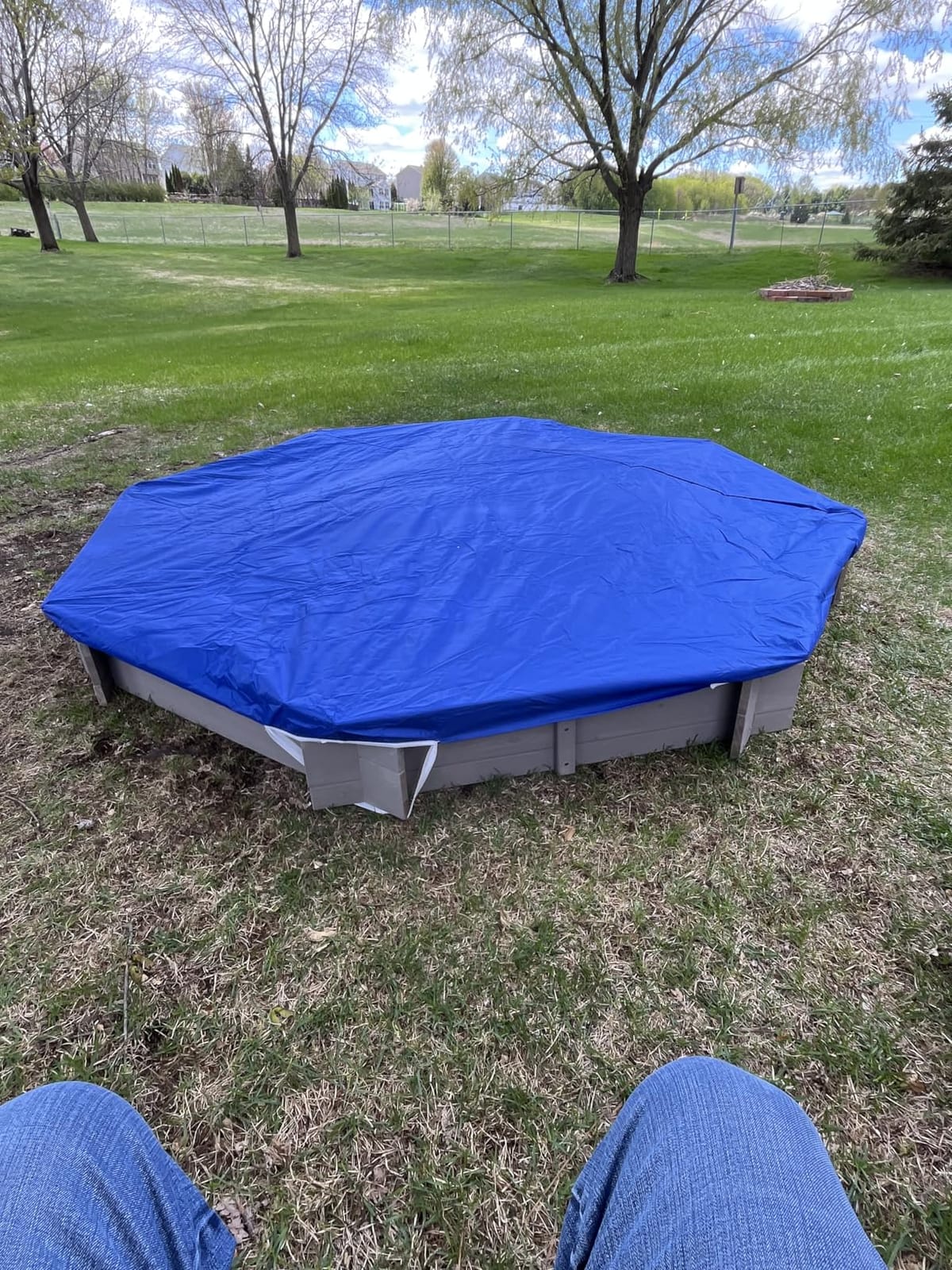 Best Choice Products Large Outdoor Octagon Wooden Sand Box for Kids, Sandbox with Cover, 4 Reinforced Benches Support up to 220 lbs Each, Bottom Liner for Drainage - Brown customer photo 2