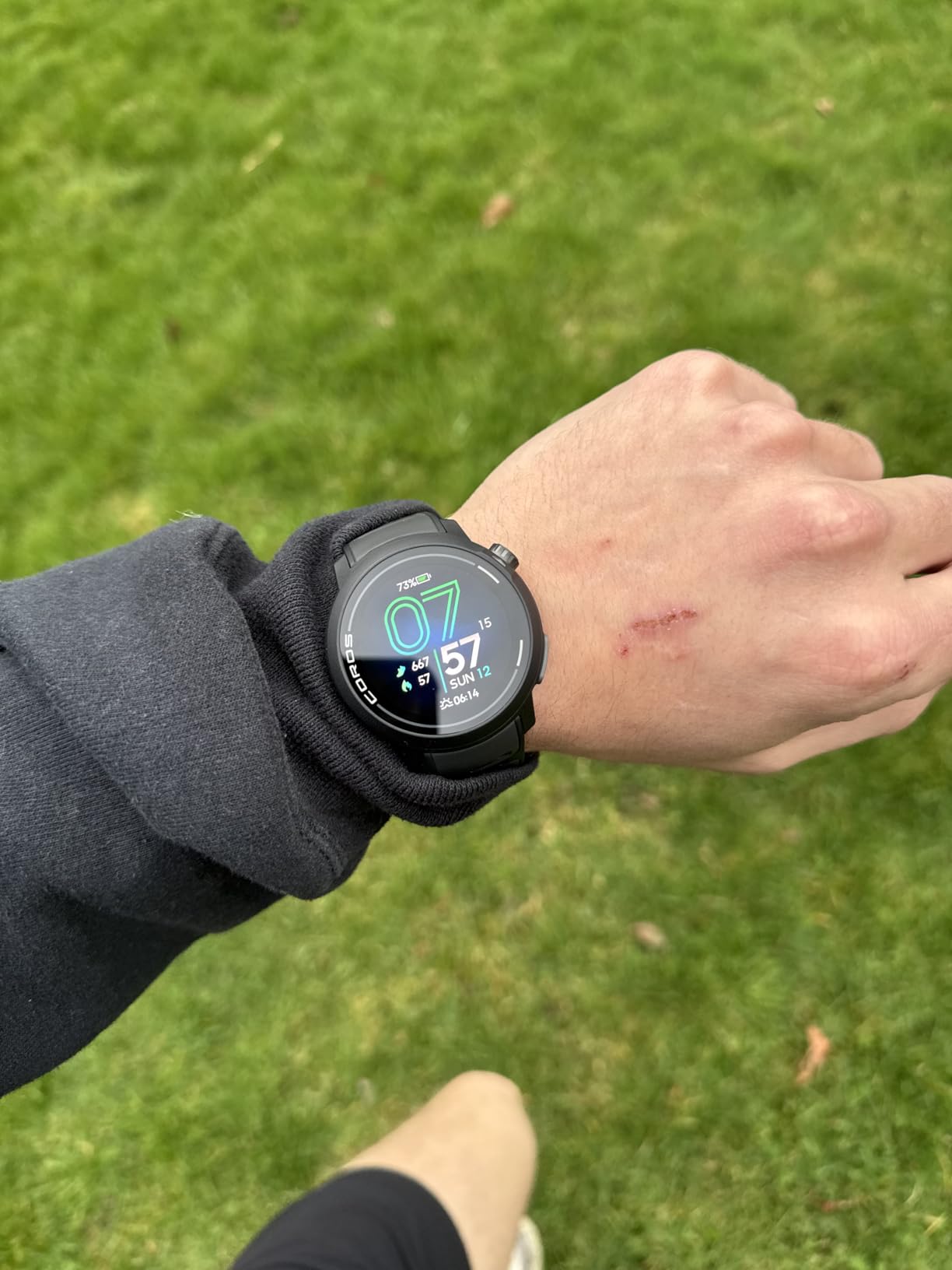 COROS PACE Pro GPS Sport Watch, 1.3-inch AMOLED Touchscreen- Grey | Fastest in Class Processor, 20 Days Battery Life, Navigation with Global Offline Maps, Sleep Tracking, Running, Cycling customer photo 2