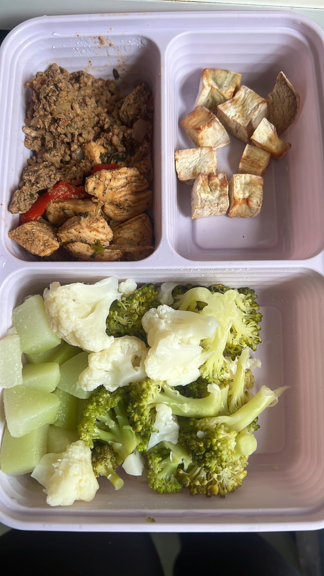 Bentgo Prep - 20-Piece 3-Compartment Reusable Meal Prep Containers with Lids, PFAS & BPA Free Materials, Durable, Microwave, Freezer, & Dishwasher Safe To Go Food Storage (Rosette Glitter) customer photo 2