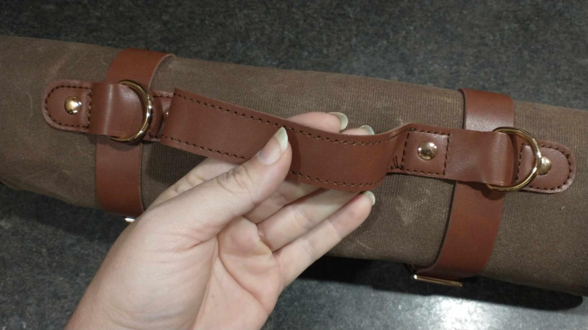 Knife Roll with Leather Straps and Metal Buckles, Double Layer Waxed Canvas Knife Bag, Large Chef Knife Bag with Handle and Shoulder Strap customer photo 1
