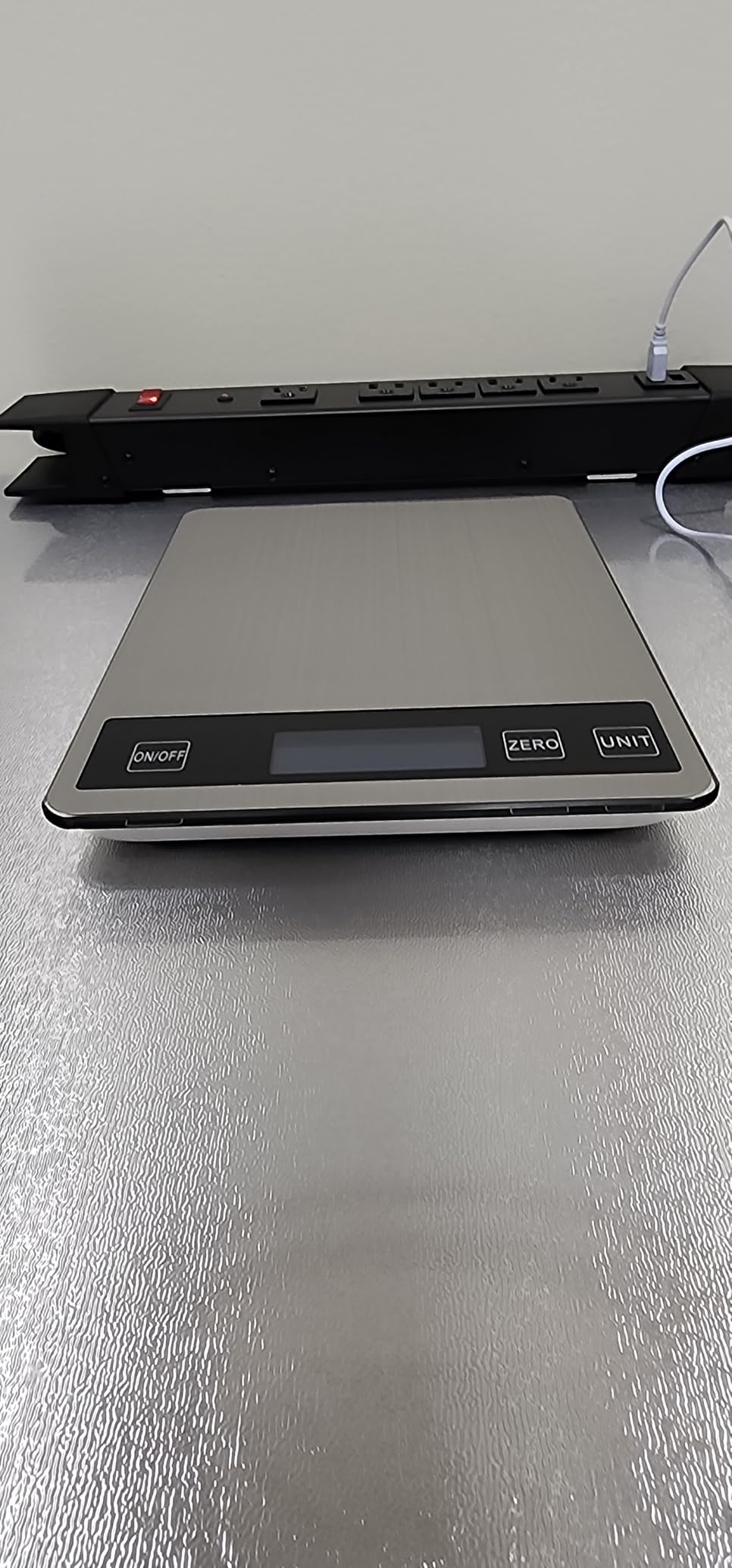 33lb Food Scale, Digital Kitchen Scale for Cooking Baking | Waterproof Stainless Steel Platform, USB Charging & Battery Dual Power, Weighs in Grams and Ounces customer photo 1