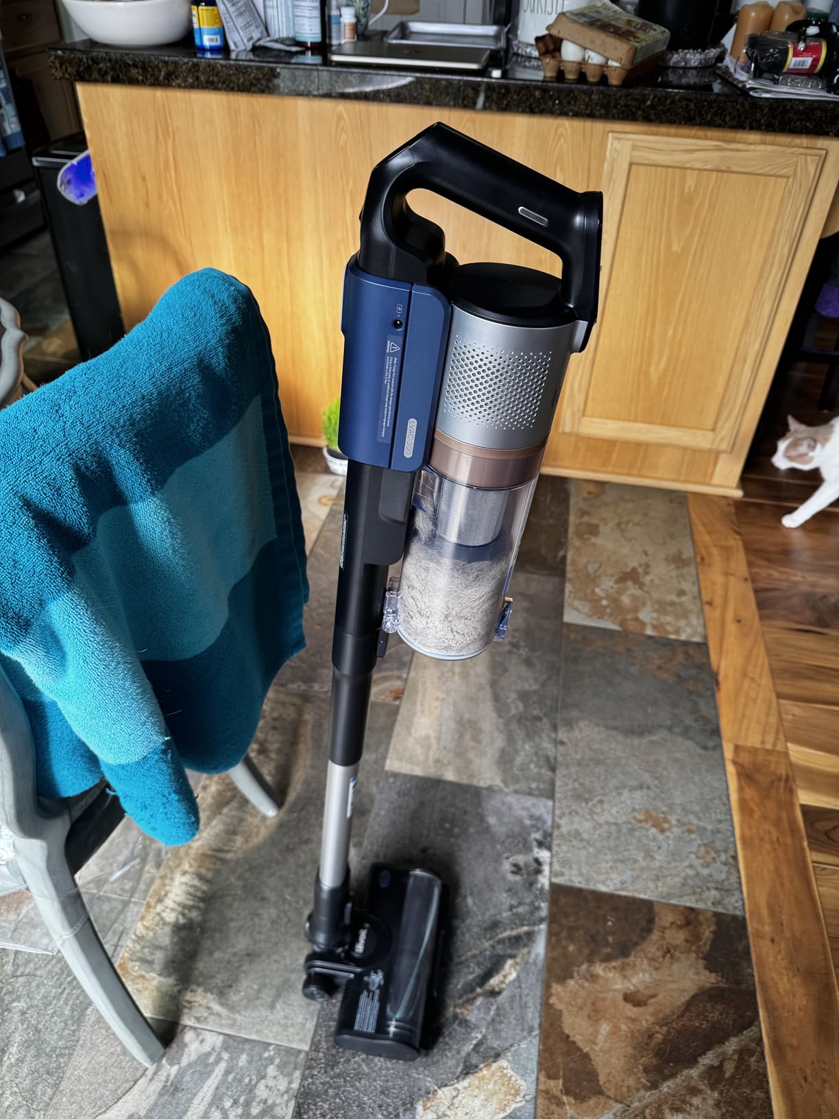 Levoit Cordless Vacuum, Ultra Suction, Up to 60 Mins, LVAC-300 customer photo 1