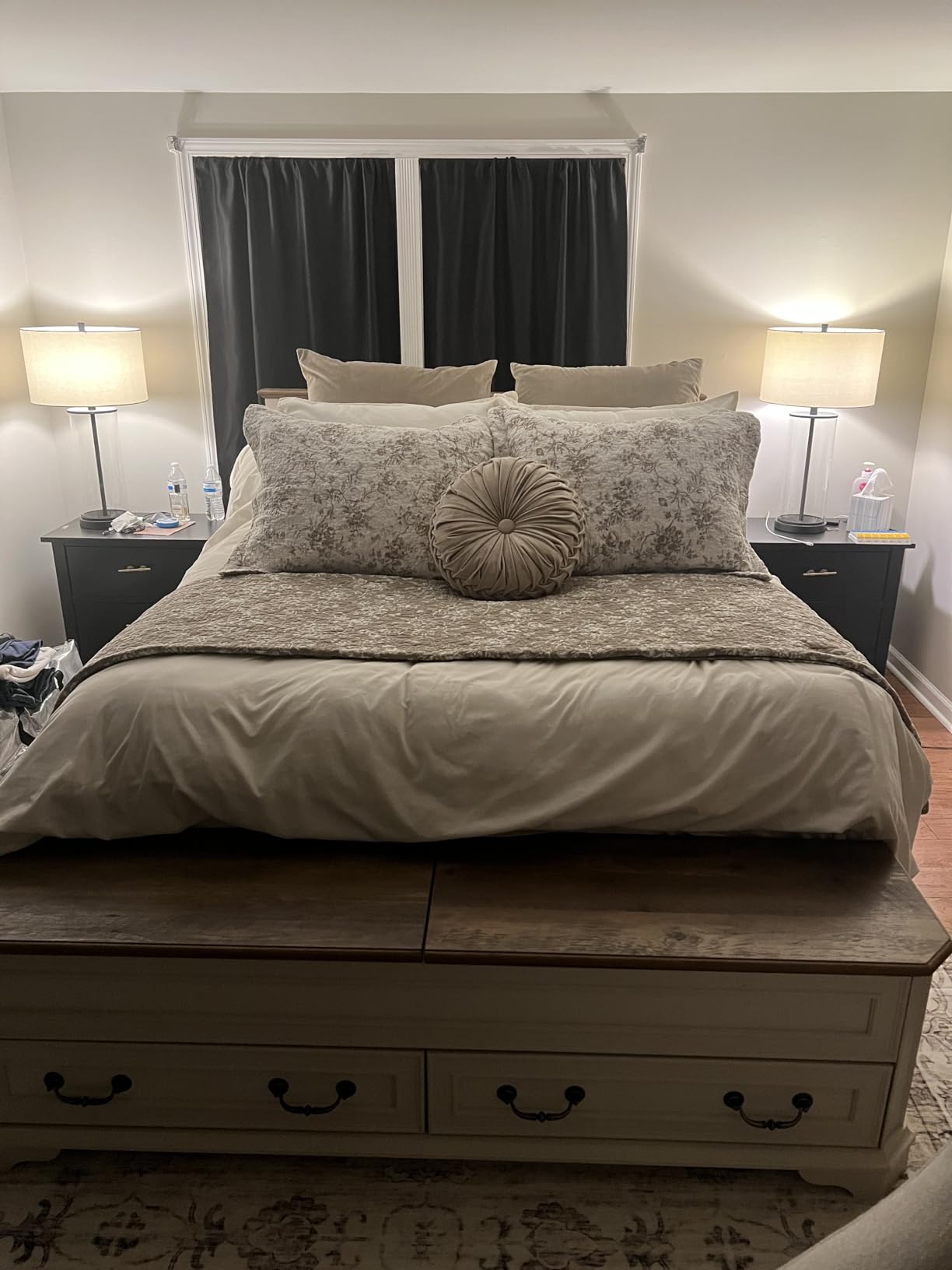 T4TREAM Farmhouse King Bed with Headboard and Storage Bench, Antique White, 80 Storage Chest, 4 Large Drawer, Rustic Wood Platform Bed customer photo 1