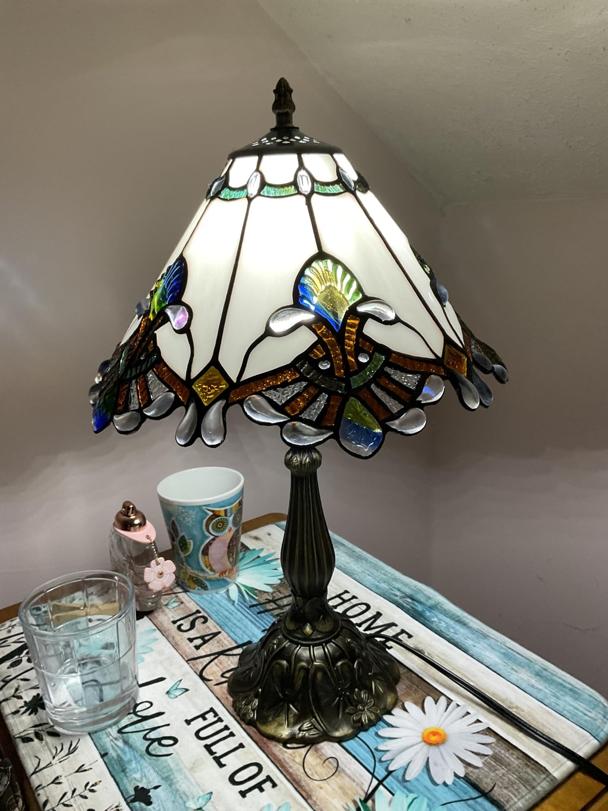 Tiffany Lamp White Baroque Style Stained Glass Lamp 12X12X19 inch Vintage Bedroom Table lamp 3-Way Tiffany Style Reading Desk Light for Home Living Room Office Include Light Bulb customer photo 1
