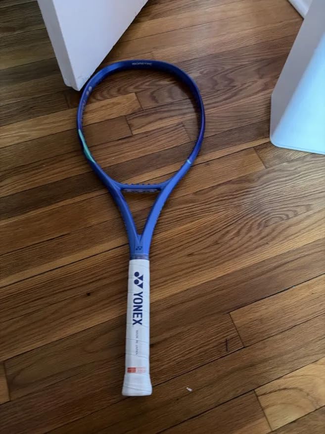 YONEX Unisex EZONE 100 Blast Blue Racquet | Powerful 16x19 Strings Arm-Friendly Graphite Racket for Advanced Tennis Players customer photo 1