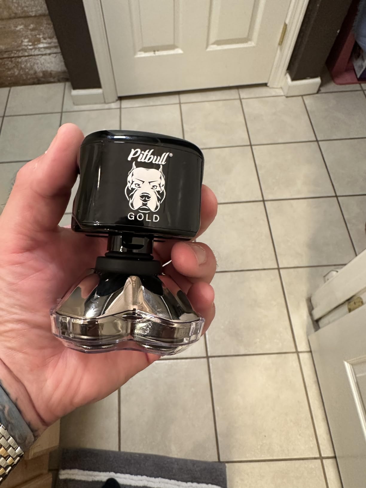 Skull Shaver Pitbull Gold PRO GX5 - Head & Face Shaver for Bald Men | Cordless Wet/Dry Rotary Razor customer photo 1