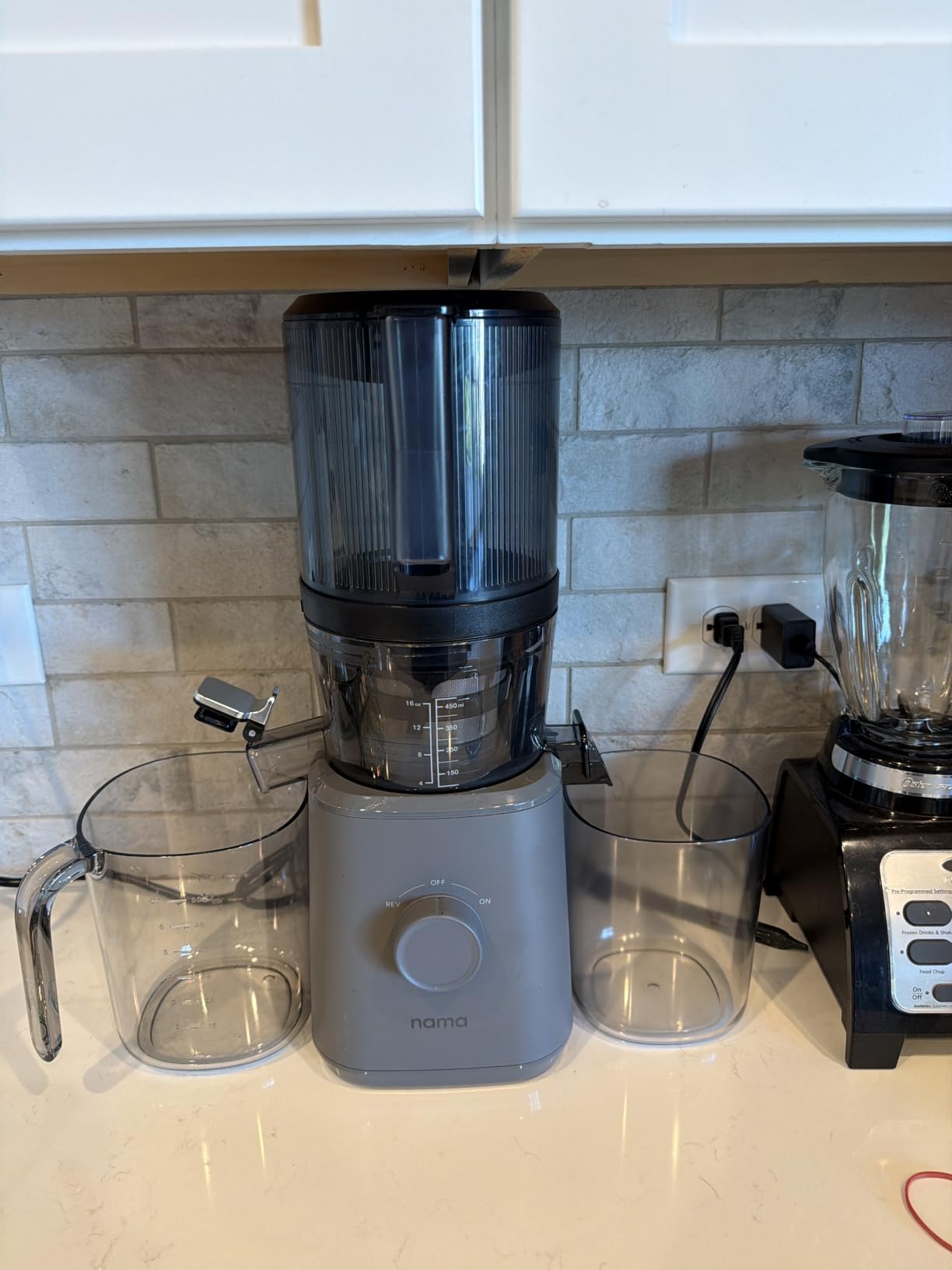 Nama J2 - Cold Press Juicer - Hands-Free - Black | Wide Mouth Hopper fits a whole recipe - Zero Waste Masticating - High Yield Juice, Less Pulp - Easy to Clean customer photo 1