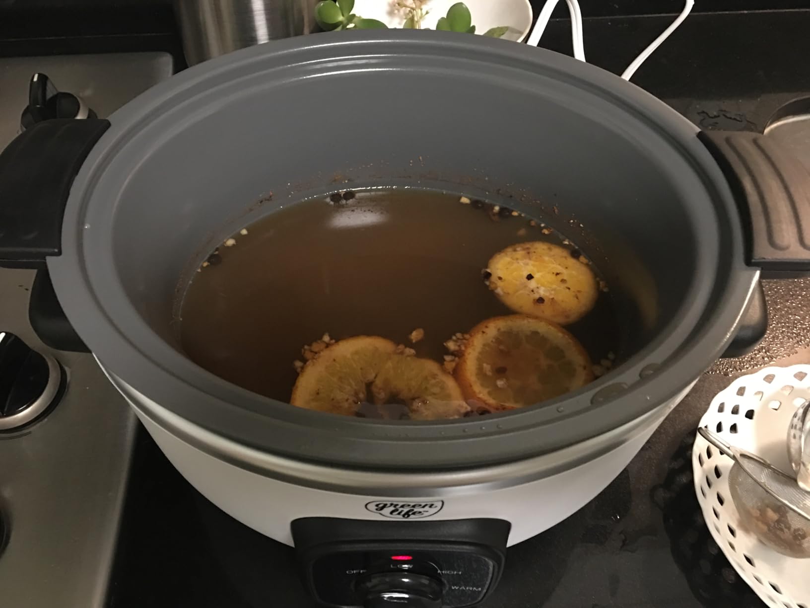 GreenLife 8QT Ceramic Nonstick Slow Cooker, Cooktop/Oven Safe, Black | PFAS-Free Nonstick Removeable Inner Pot, Dishwasher Safe Components, Programmable, Keep Warm, Delay Timer, Extra Large customer photo 1
