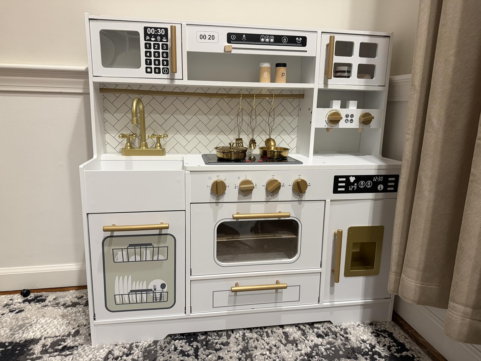 Wooden Play Kitchen for Kids with Real Lights and Sounds for Pretend Play | Stove, Sink, Oven, Coffee Maker, Ice Maker, Cabinets and 15 Accessories Create a Complete Cooking and Serving Setup, Ages 3+ customer photo 1