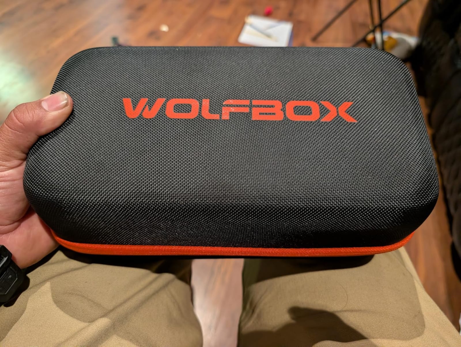 WOLFBOX MV24A 4000A Jump Starter with 160PSI Air Compressor, 12V Car Battery Booster, 88.8Wh Portable Jump Box (10L Gas/10L Diesel) with 65W Fast Charging, Tire Inflator, Jumper Cables, LED Light customer photo 2