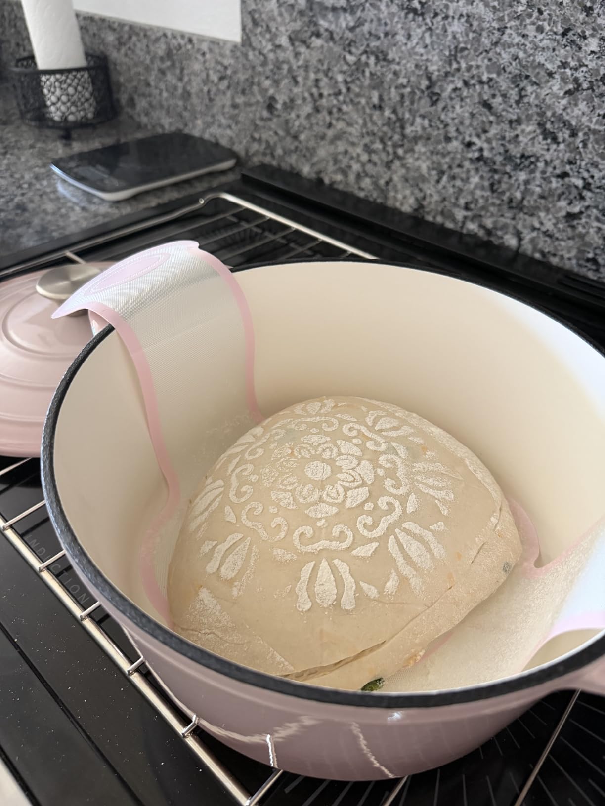 Umite Chef 5QT Enameled Cast Iron Dutch Oven Pot with Lid & Cotton Potholders, Red customer photo 1