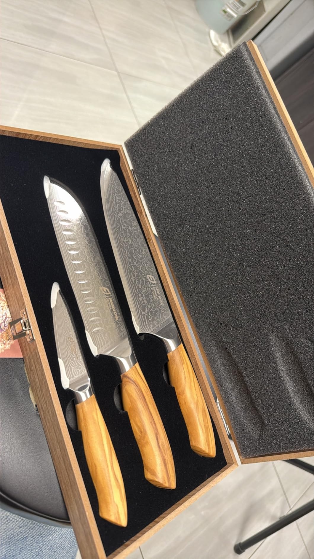 Damascus Chef Knife in Japanese Steel, 67-Layers Damascus Kitchen Knife with Wooden Gift Box and Original Olive Wood Handle, Cooking Knives for Home Kitchen Gift Idea customer photo 2