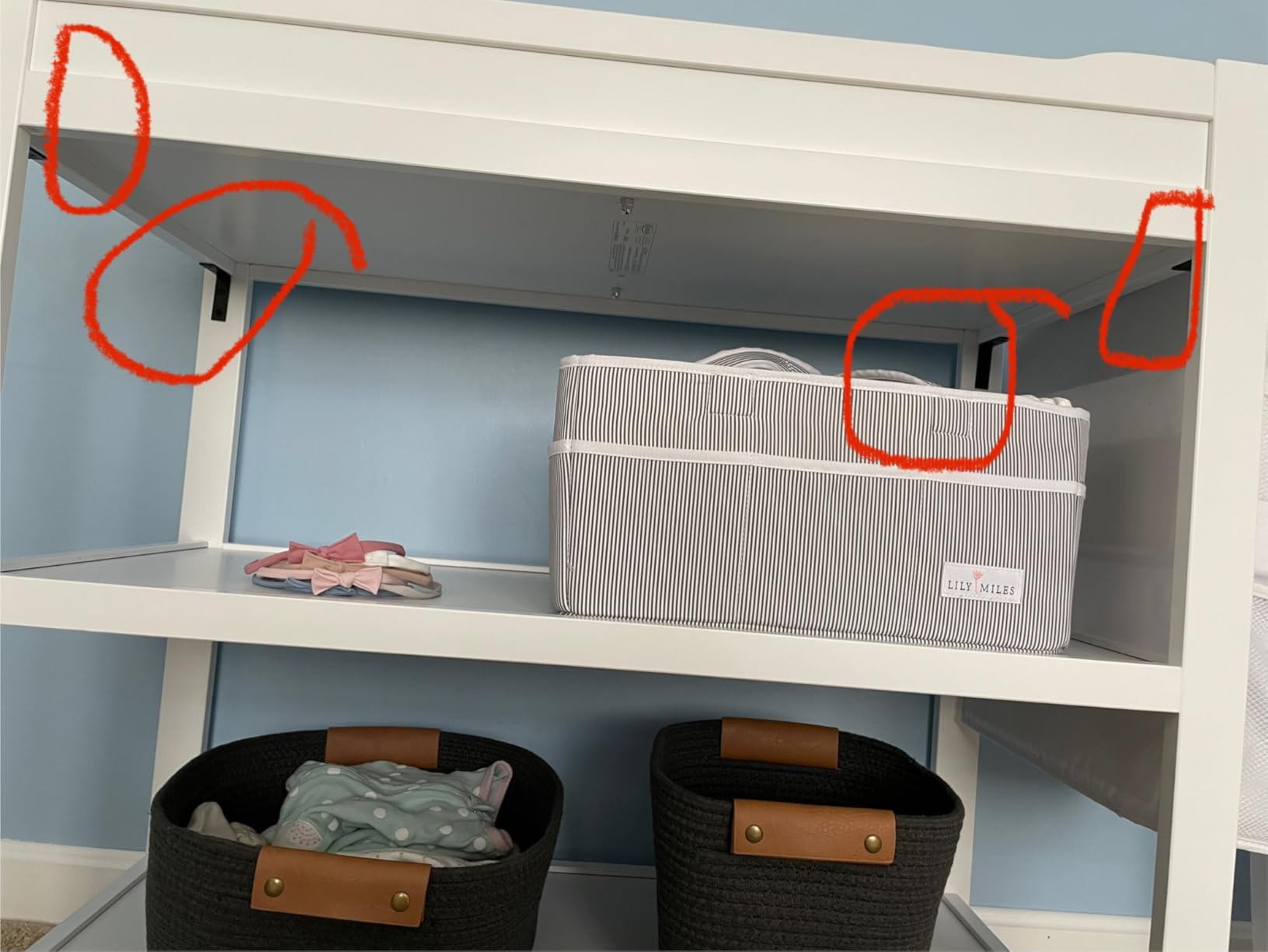 Graco Story Changing Table with Water-Resistant Pad, Driftwood customer photo 2