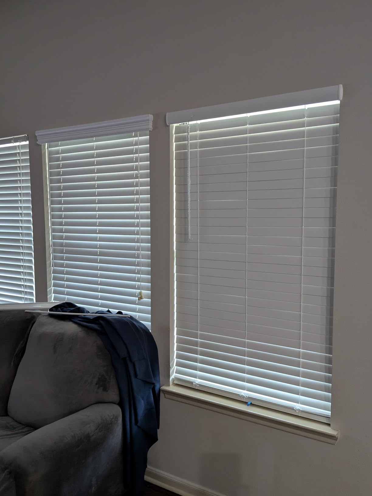 LEVOLOR Basics Cordless Faux Wood Blinds for Indoor Windows, 35