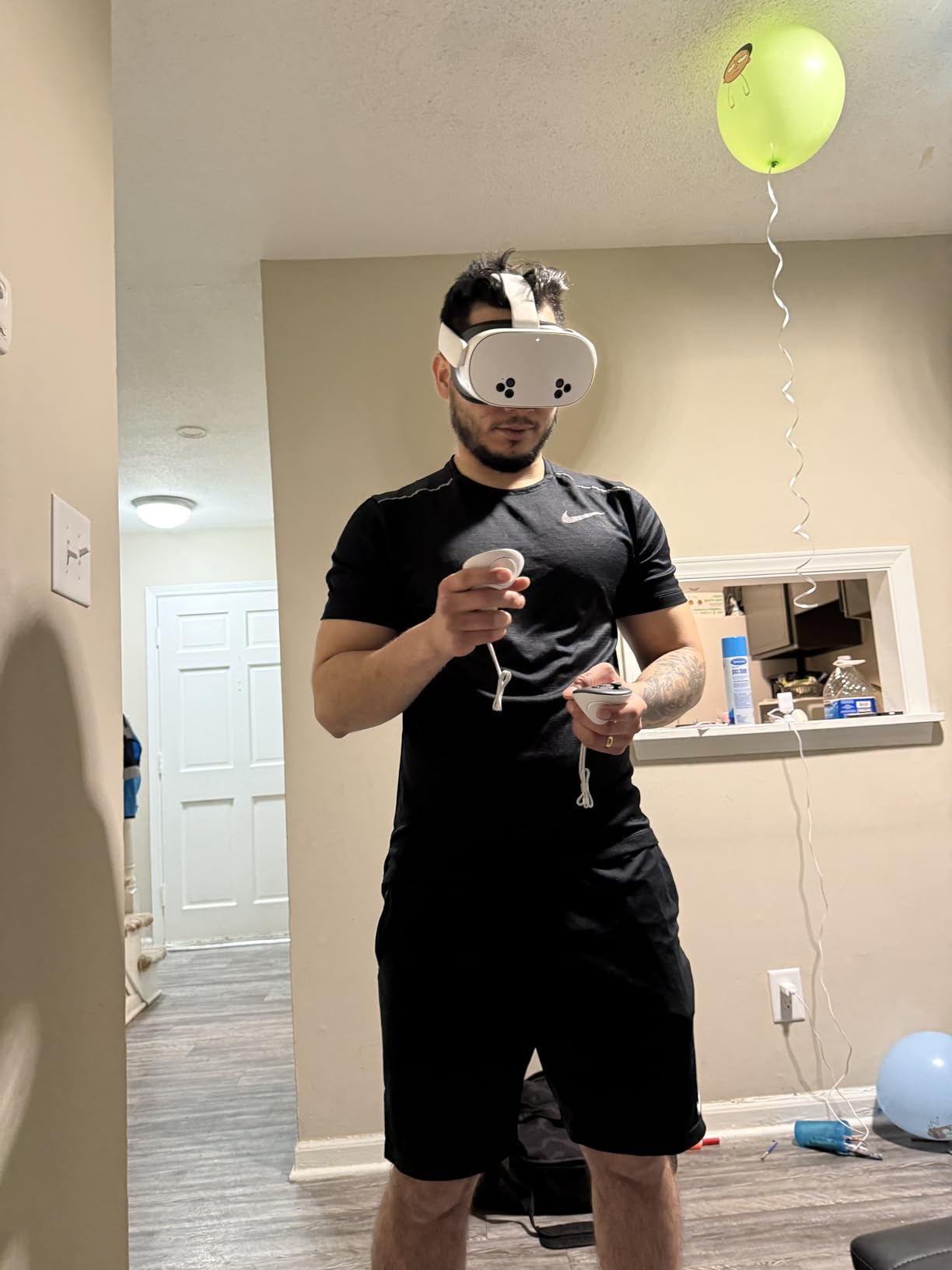 Meta Quest 3S 128GB | VR Headset - Thirty-Three Percent More Memory - Virtual Reality Without Wires (Renewed Premium) customer photo 1