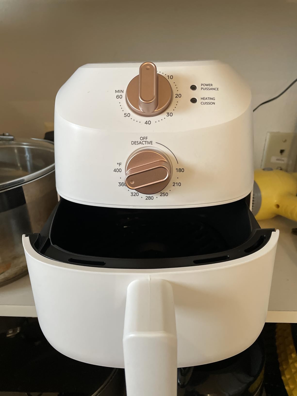 COMFEE' Compact 2.1-Quart Mini Air Fryer for Small Kitchens, White | Compact size for small kitchens, simple knob control, adjustable heat and timer, nonstick basket, BPA-Free, white finish customer photo 2