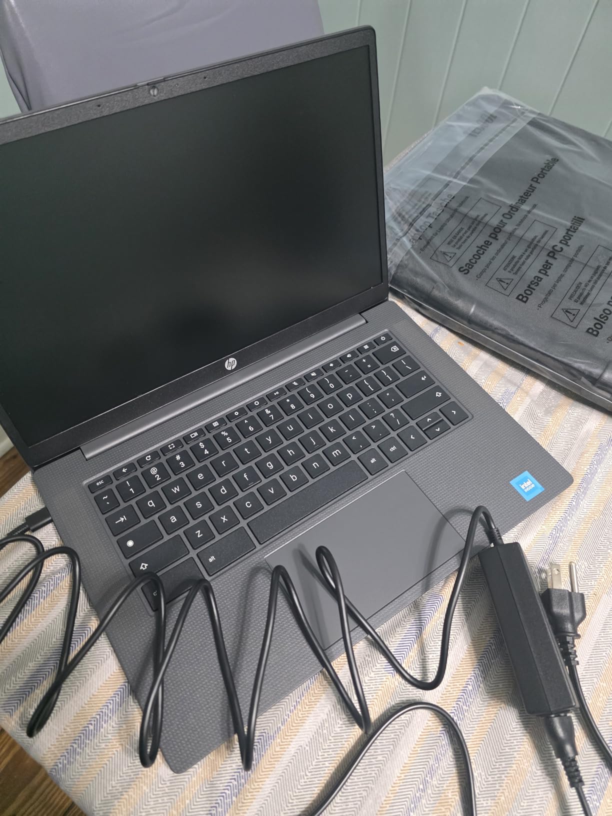 HP Chromebook 14 inch Laptop, HD Display, Intel Processor N100, 8 GB RAM, 128 GB UFS, UHD Graphics, Chrome OS, Chalkboard Gray, 14a-nf0099nr customer photo 2